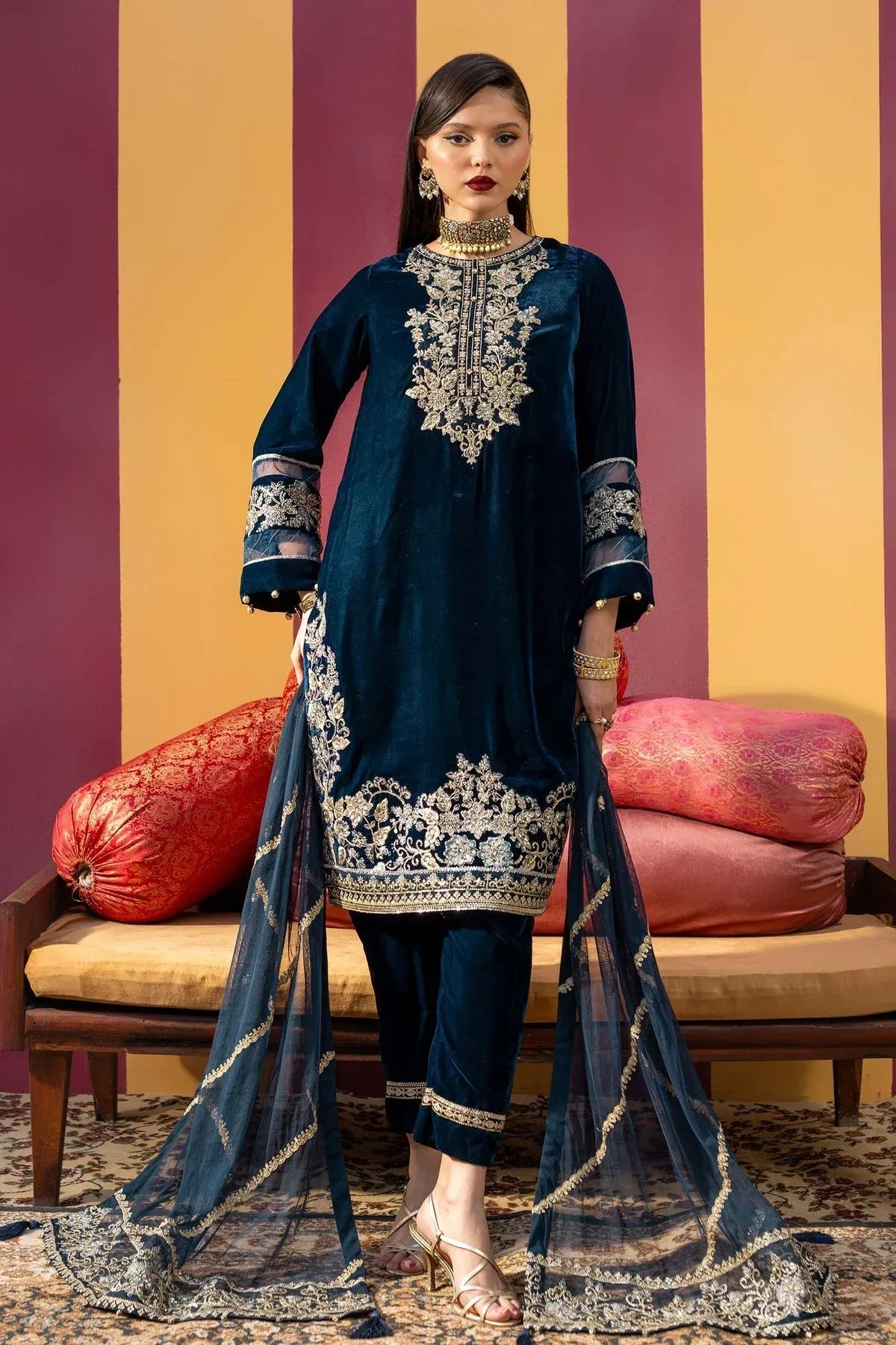 Maria B | M Basics Festive Velvet | MB-USW24-607 - Rang-e-Khaas