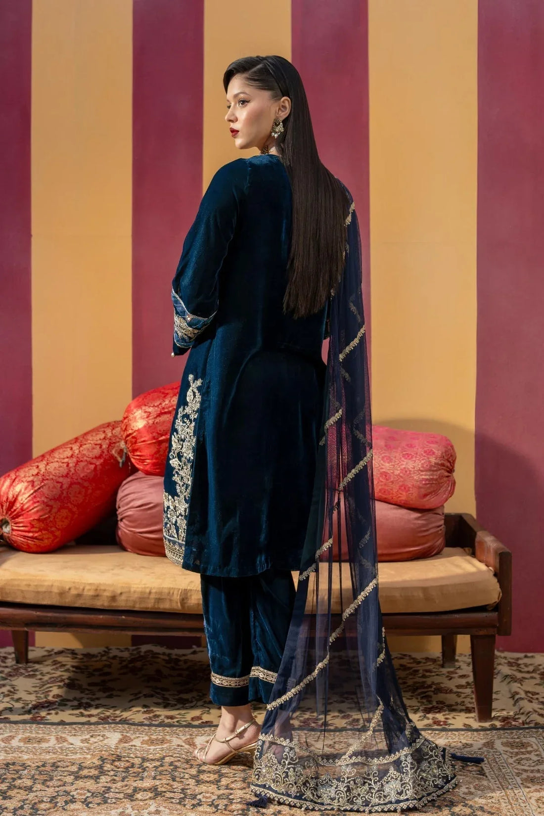 Maria B | M Basics Festive Velvet | MB-USW24-607 - Rang-e-Khaas