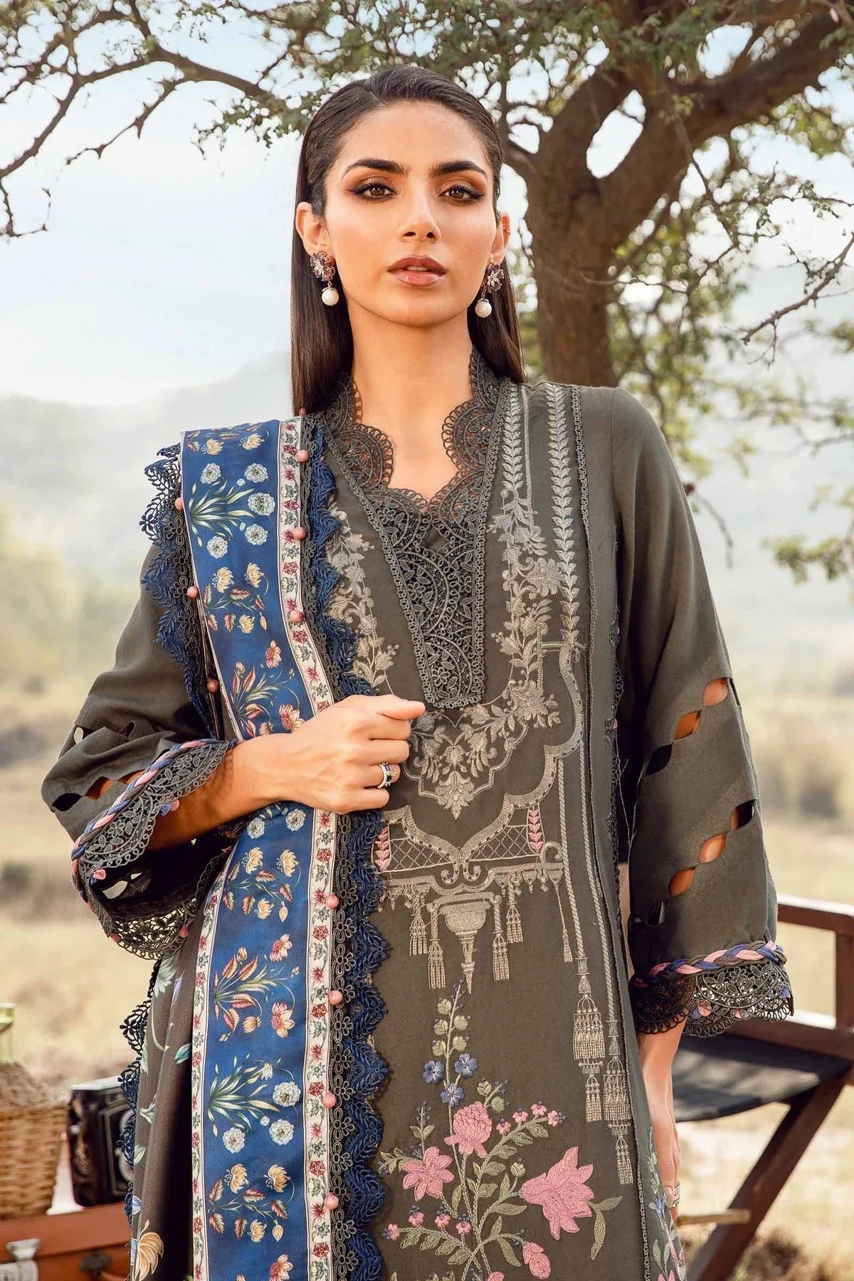 Maria B | M Prints Winter 24 | MPT-2401-A - Rang-e-Khaas