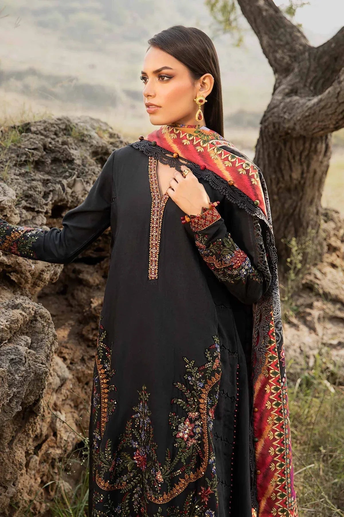 Maria B | M Prints Winter 24 | MPT-2402-B - Rang-e-Khaas