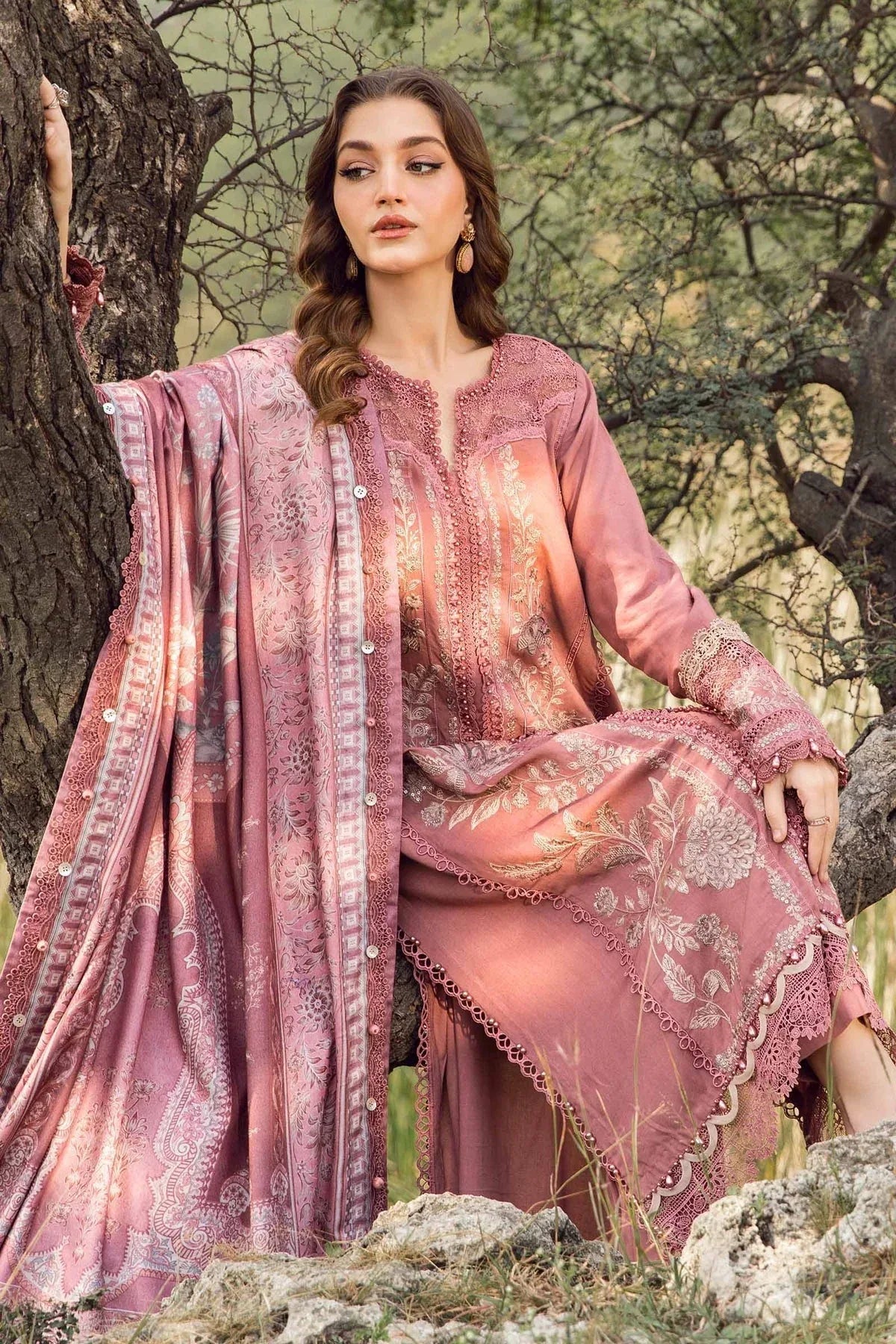 Maria B | M Prints Winter 24 | MPT-2404-A - Rang-e-Khaas