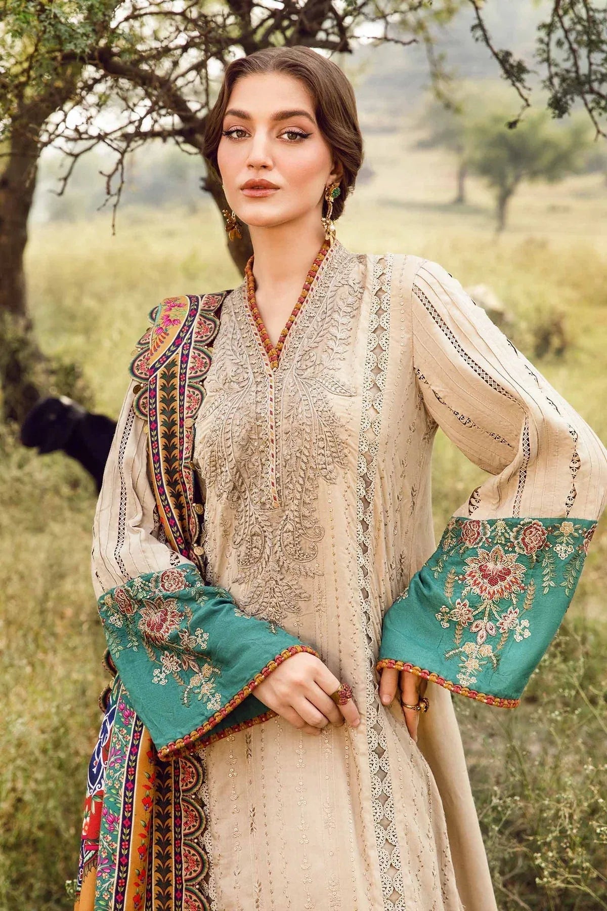 Maria B | M Prints Winter 24 | MPT-2407-A - Rang-e-Khaas