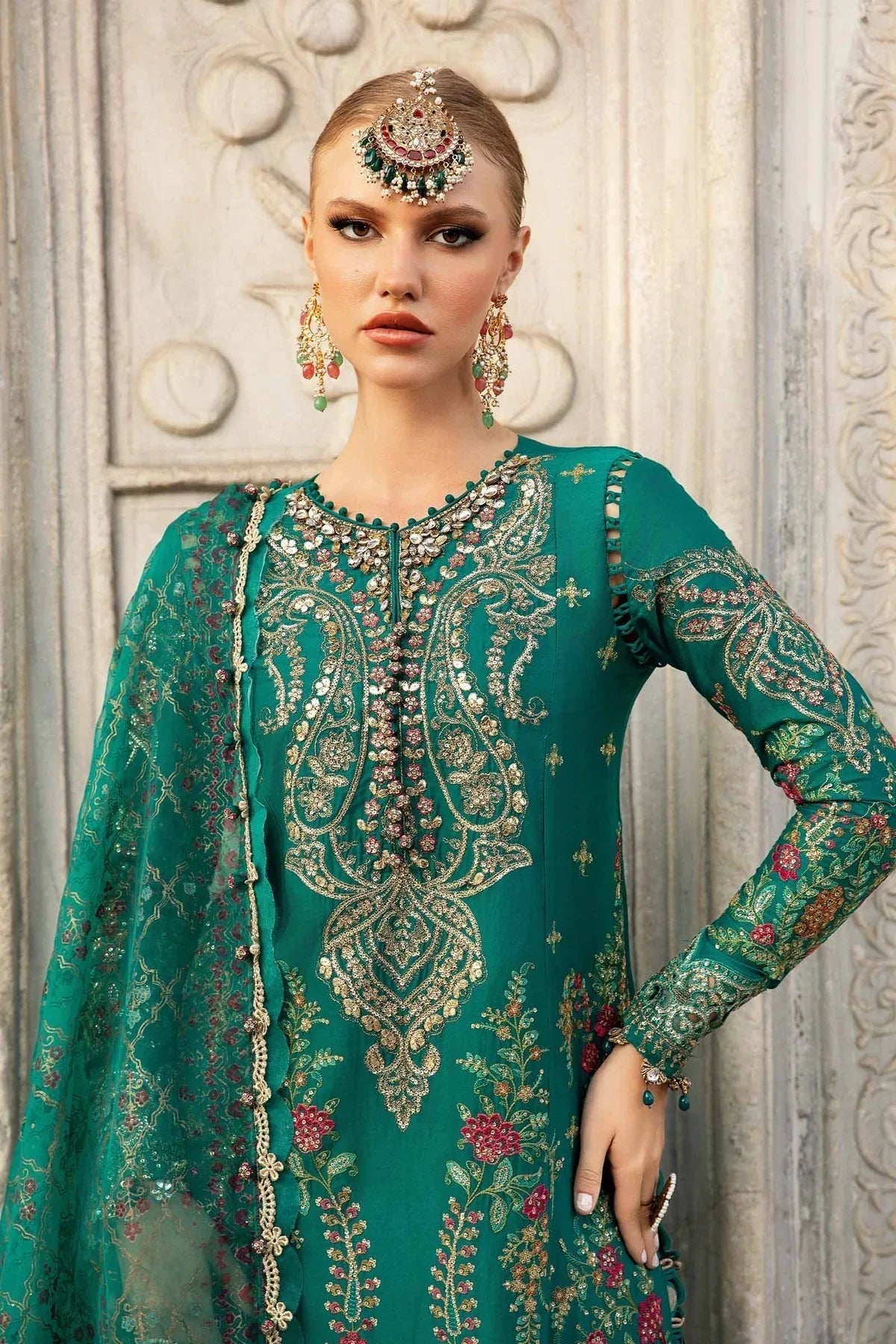 Maria B | Sateen Formals 24 | CST-805 - Rang-e-Khaas