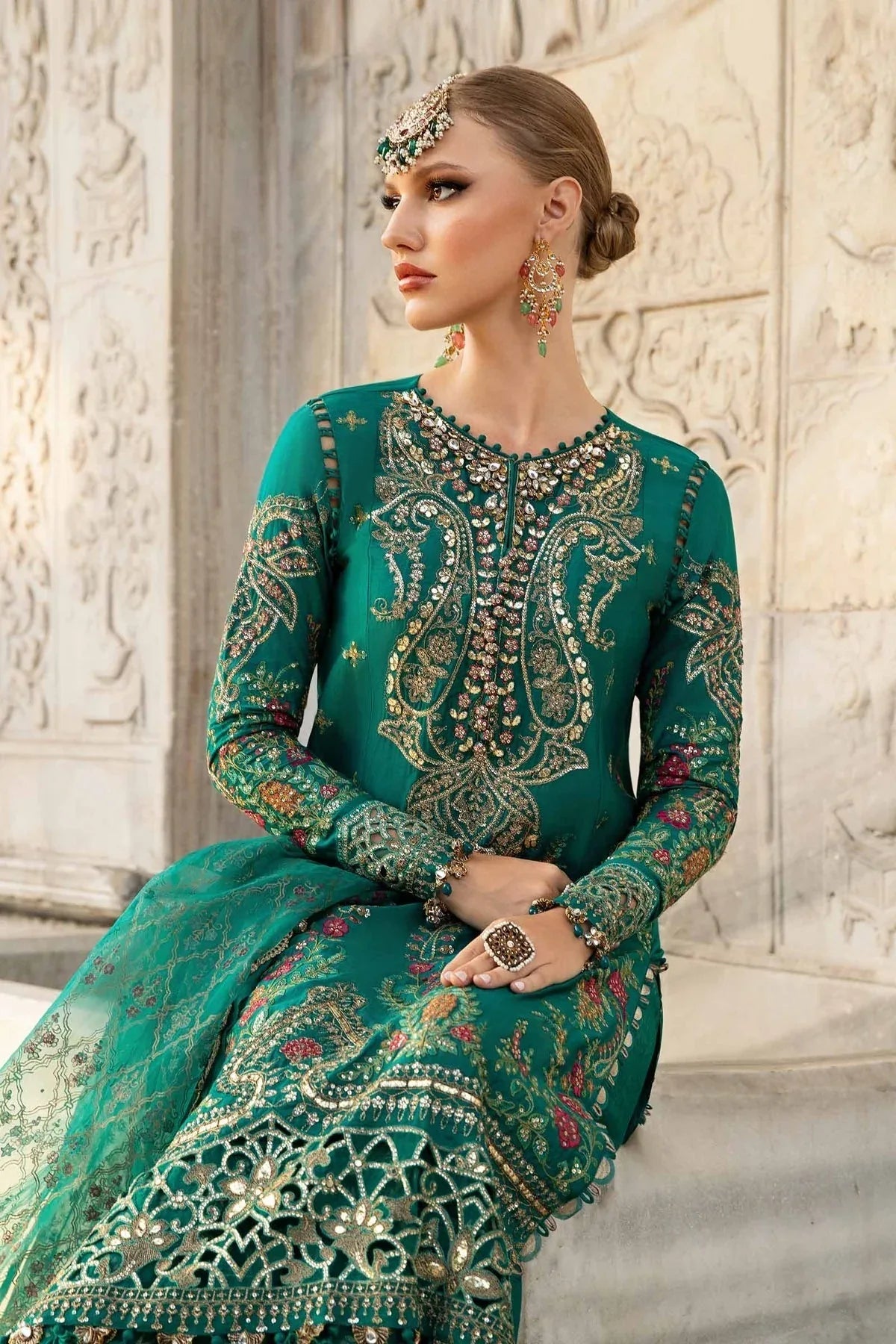 Maria B | Sateen Formals 24 | CST-805 - Rang-e-Khaas