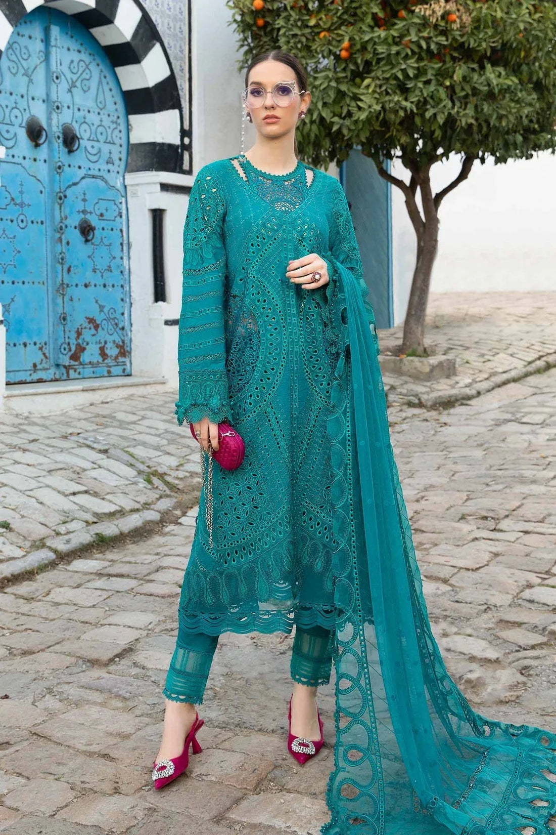 Maria B | Voyage a' Luxe Lawn | D-2402-A - Rang-e-Khaas