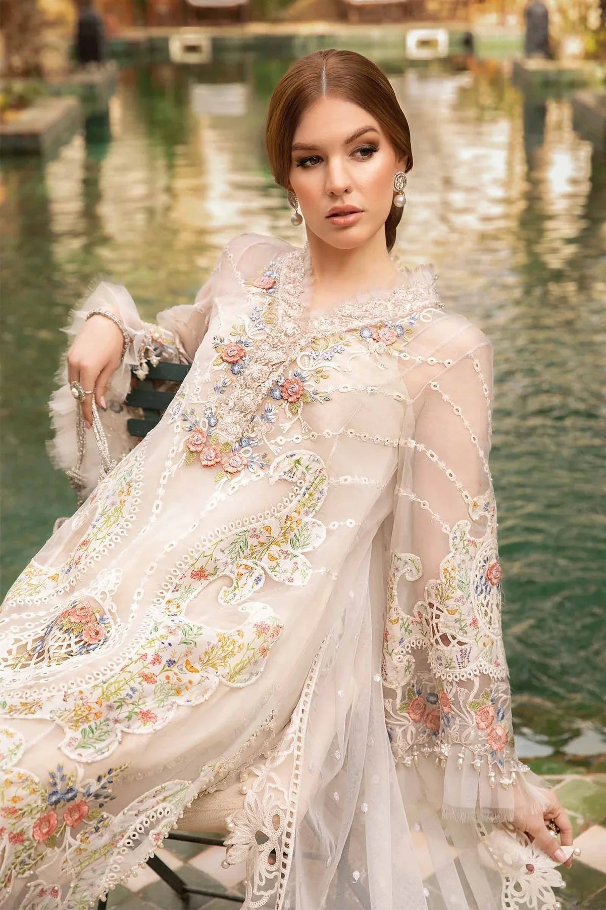Maria B | Voyage a' Luxe Lawn | D-2405-A - Rang-e-Khaas