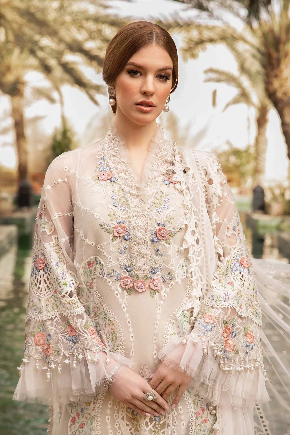 Maria B | Voyage a' Luxe Lawn | D-2405-A - Rang-e-Khaas