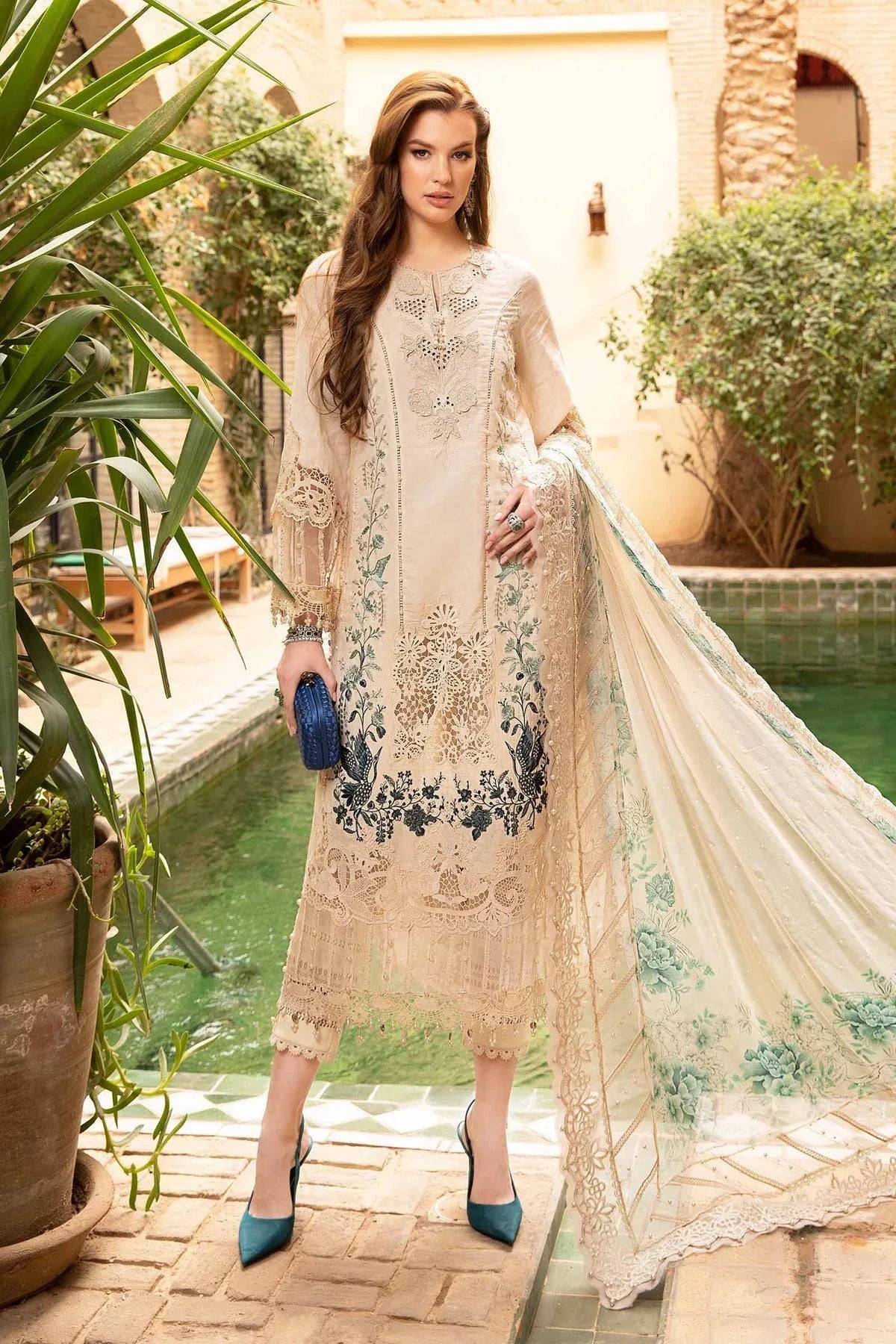 Maria B | Voyage a' Luxe Lawn | D-2414-B - Rang-e-Khaas