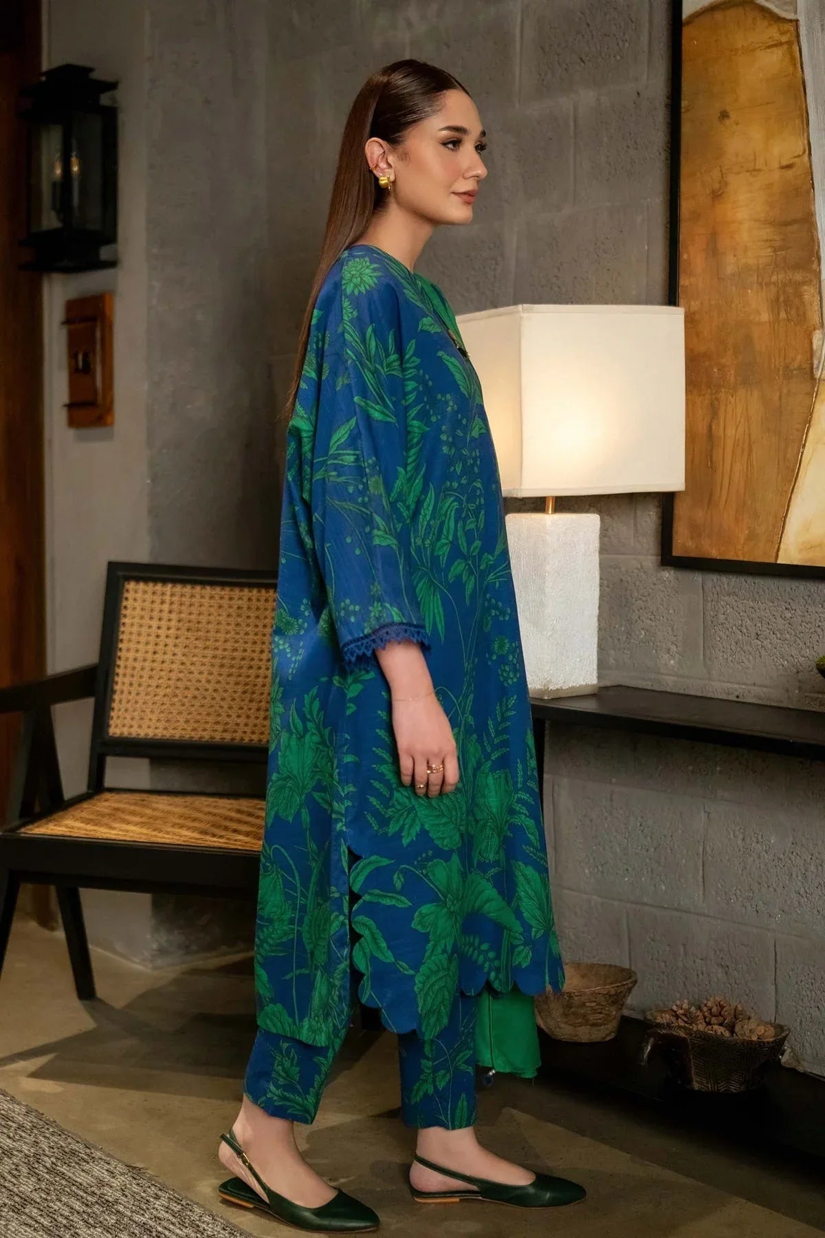 Maria B | Winter Basics 2024 |  501-B - Rang-e-Khaas