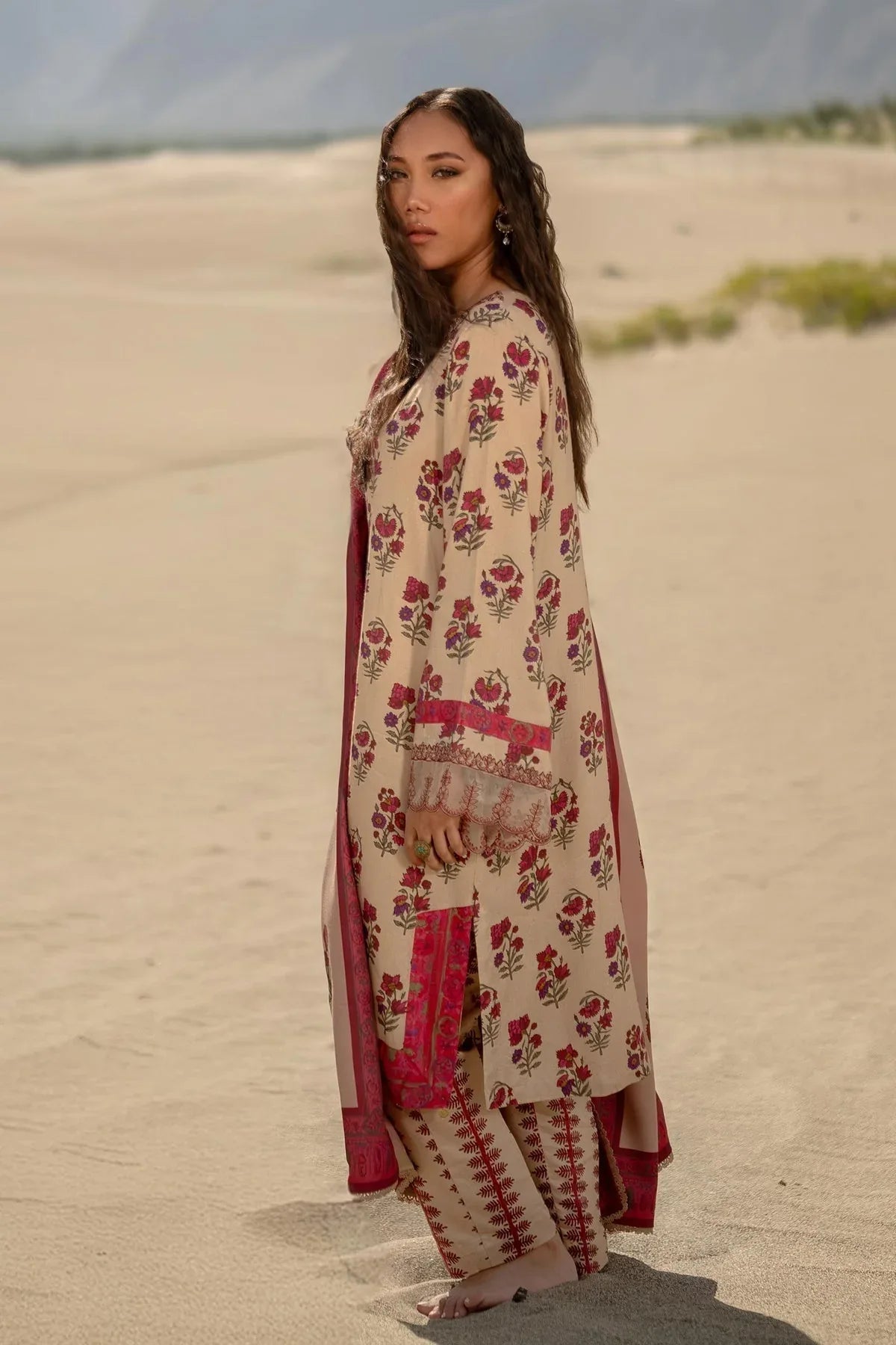 Maria B | Winter Basics 2024 |  502-A - Rang-e-Khaas