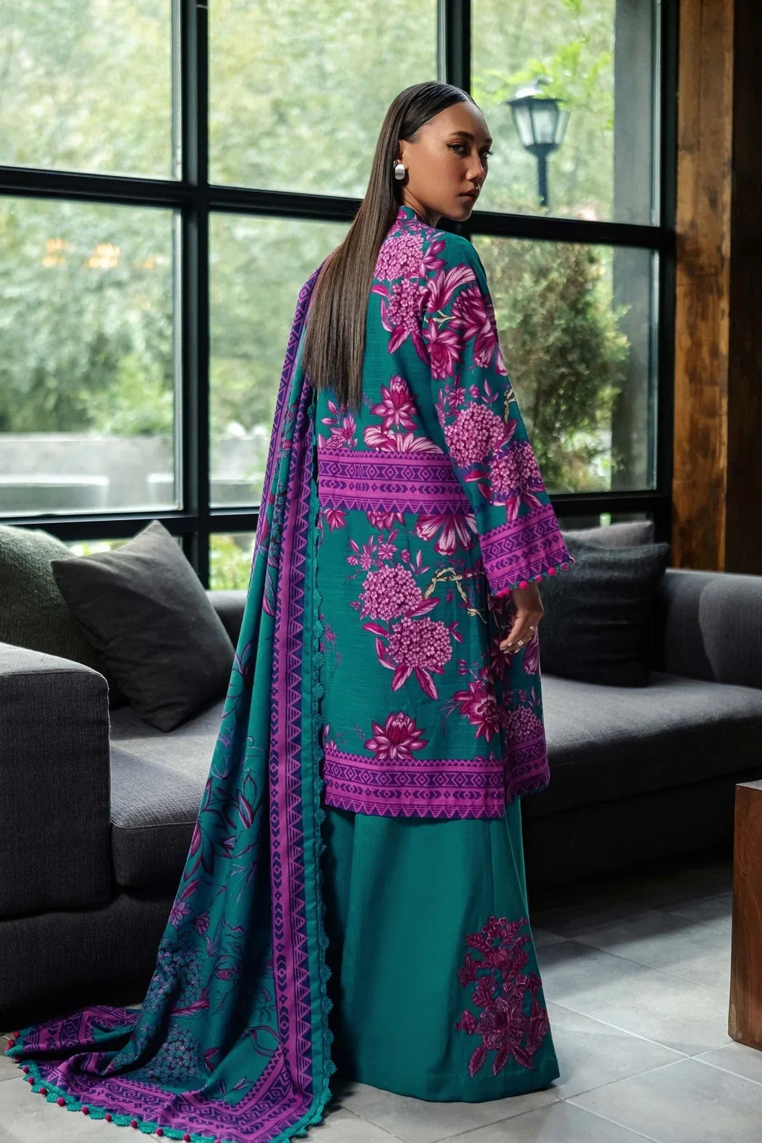 Maria B | Winter Basics 2024 |   503-B - Rang-e-Khaas