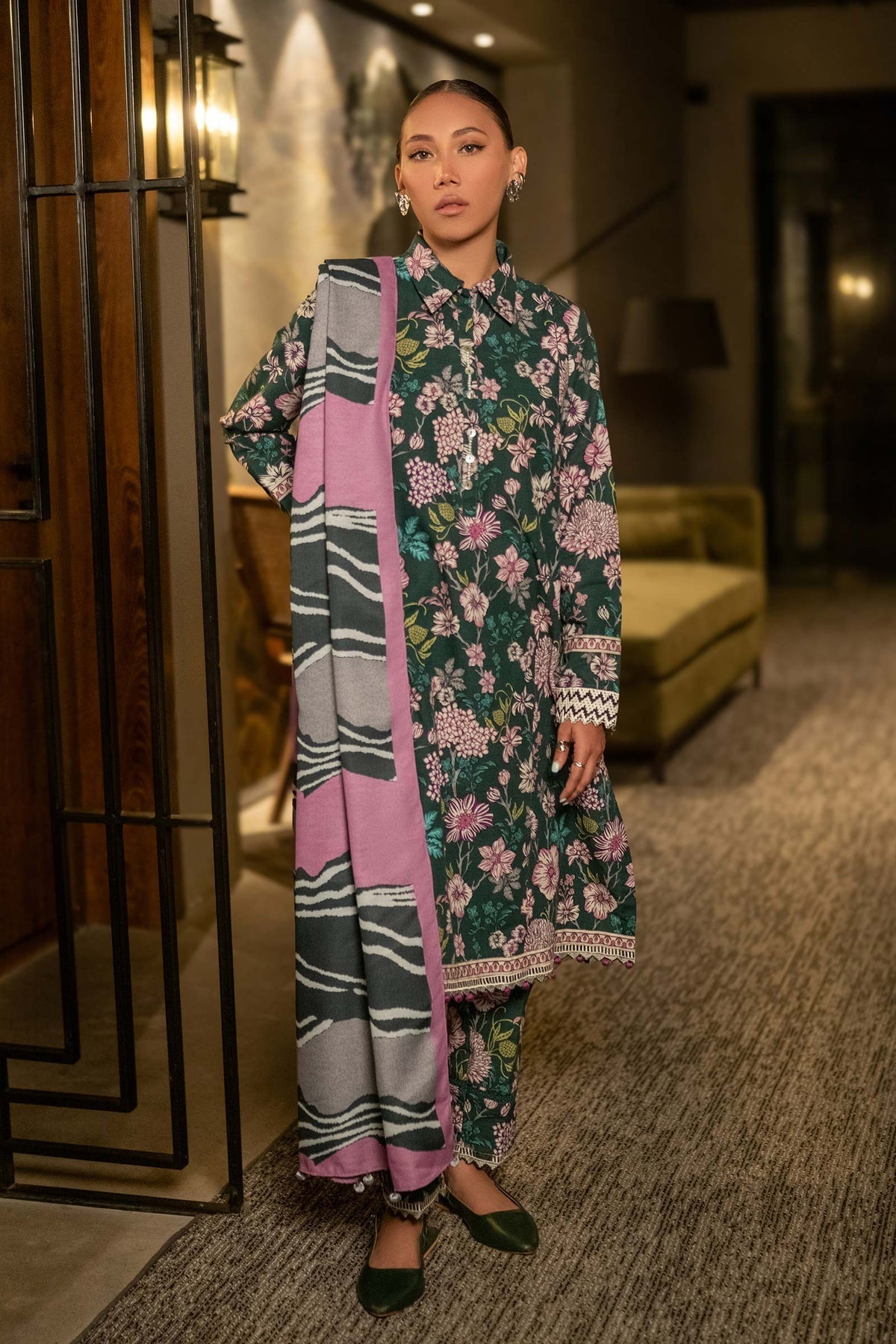 Maria B | Winter Basics 2024 |  504-B - Rang-e-Khaas