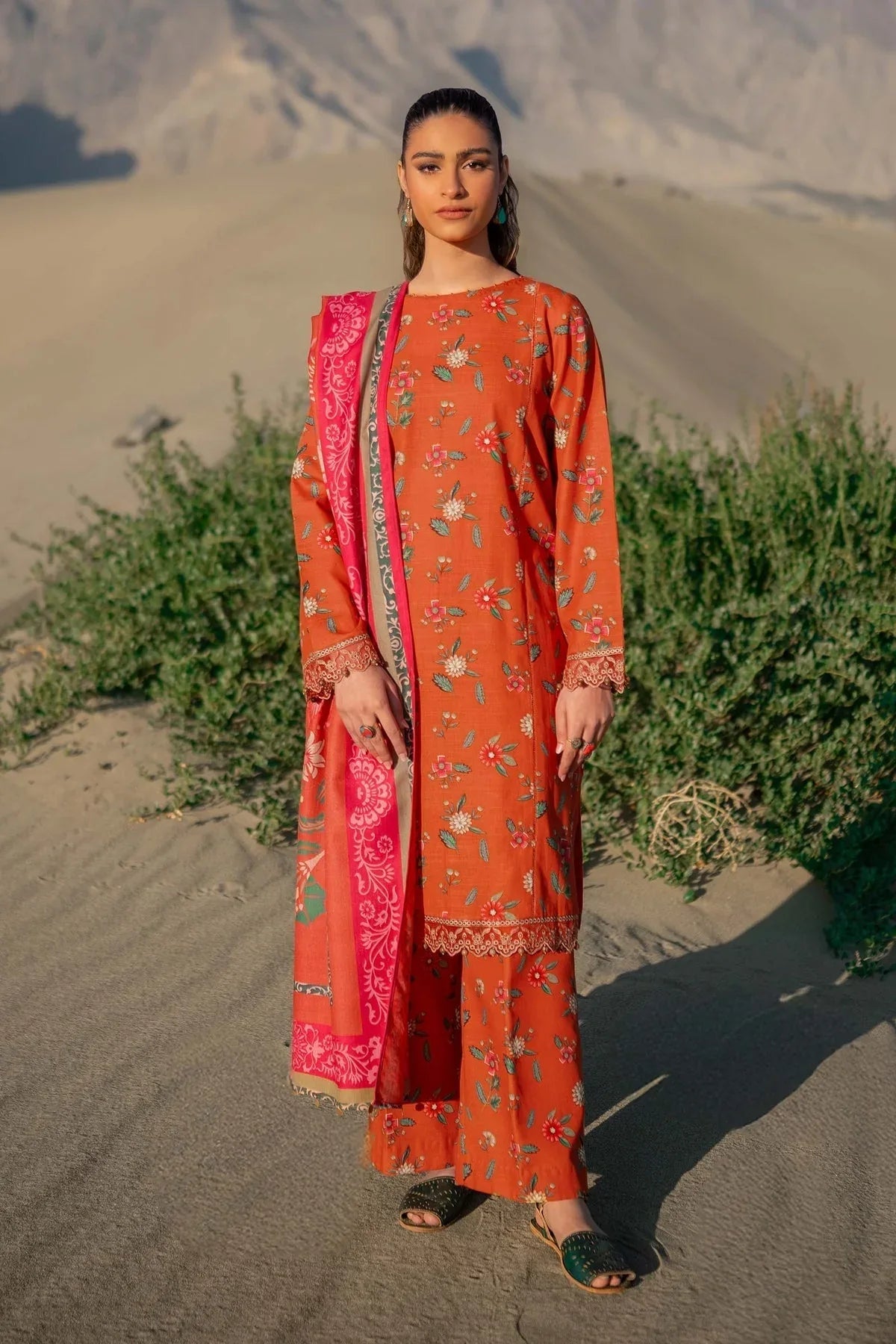 Maria B | Winter Basics 2024 |  505-B - Rang-e-Khaas