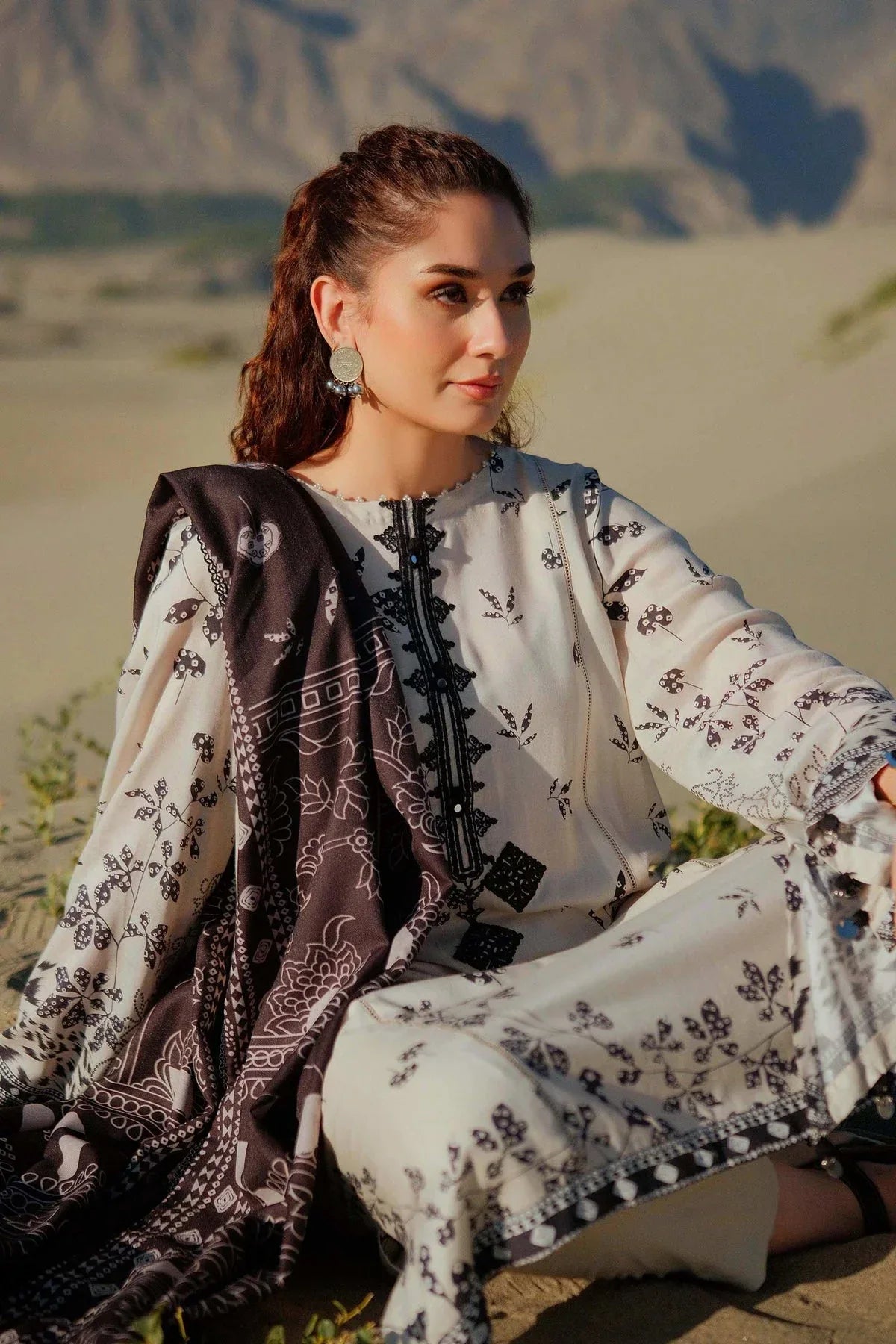 Maria B | Winter Basics 2024 |  507-A - Rang-e-Khaas