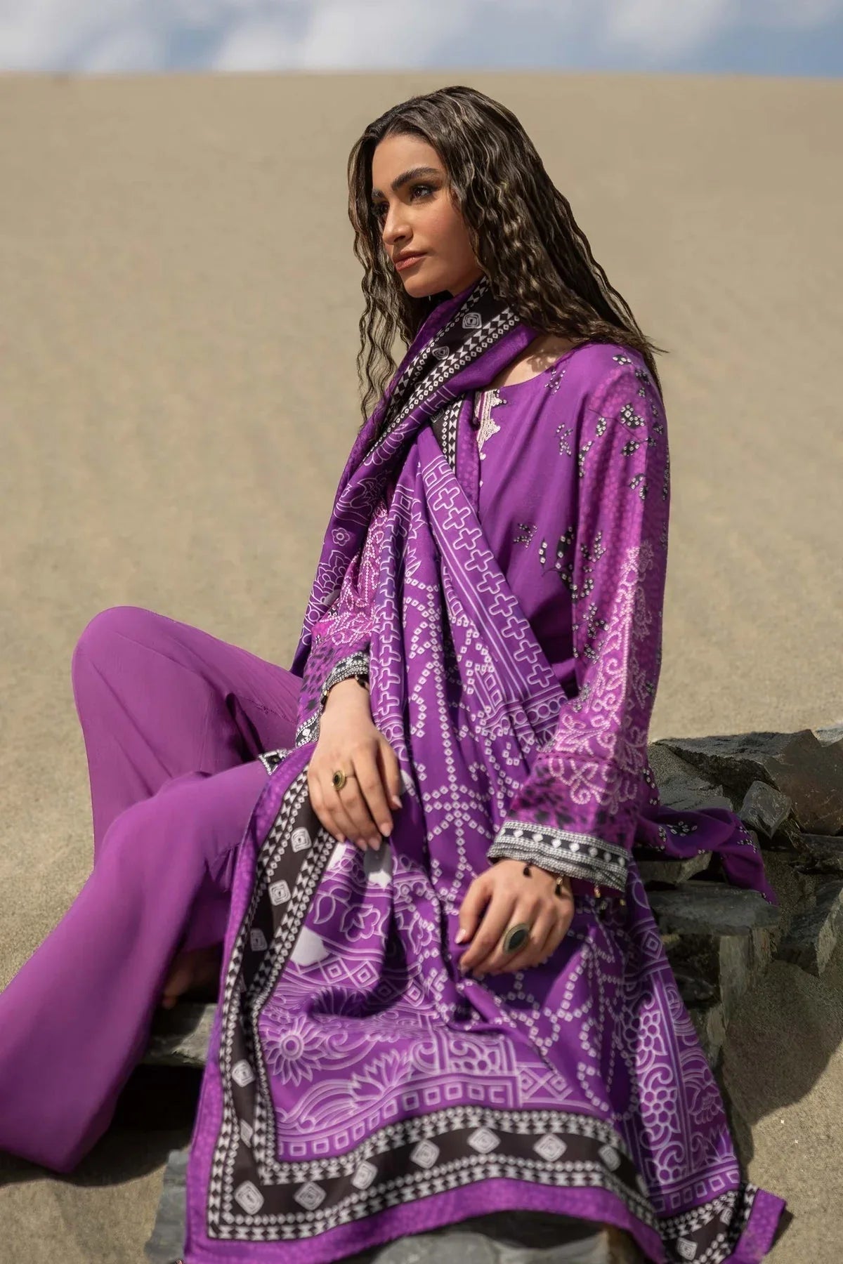 Maria B | Winter Basics 2024 |  507-B - Rang-e-Khaas