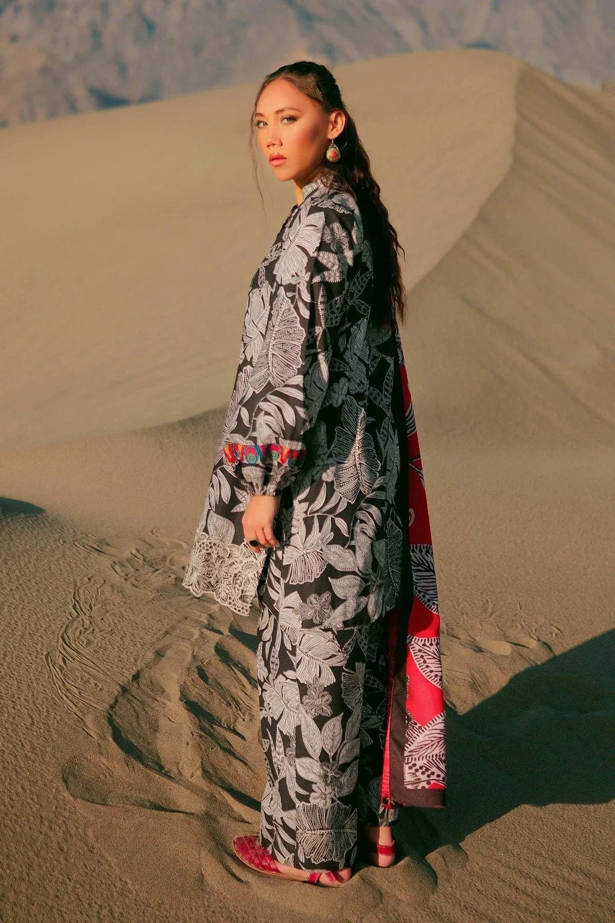 Maria B | Winter Basics 2024 |  509-A - Rang-e-Khaas