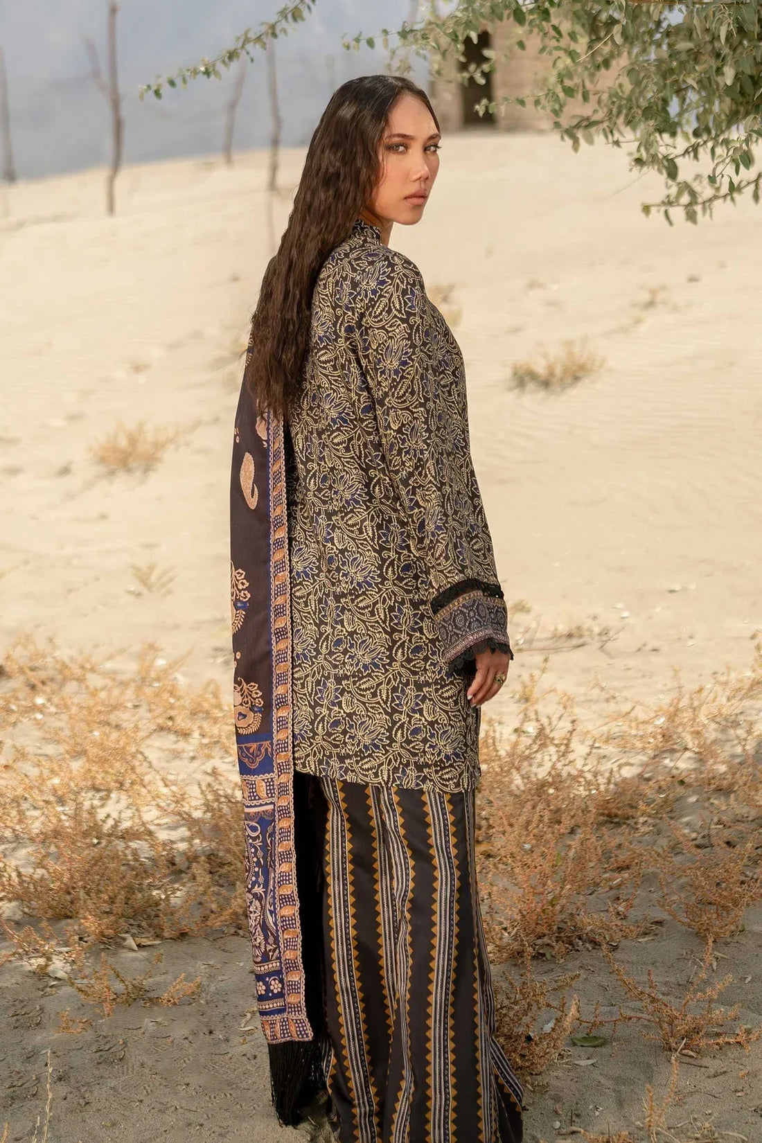 Maria B | Winter Basics 2024 |  511-A - Rang-e-Khaas