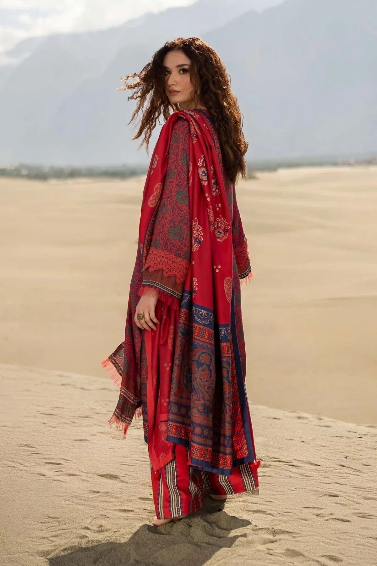 Maria B | Winter Basics 2024 |  511-B - Rang-e-Khaas