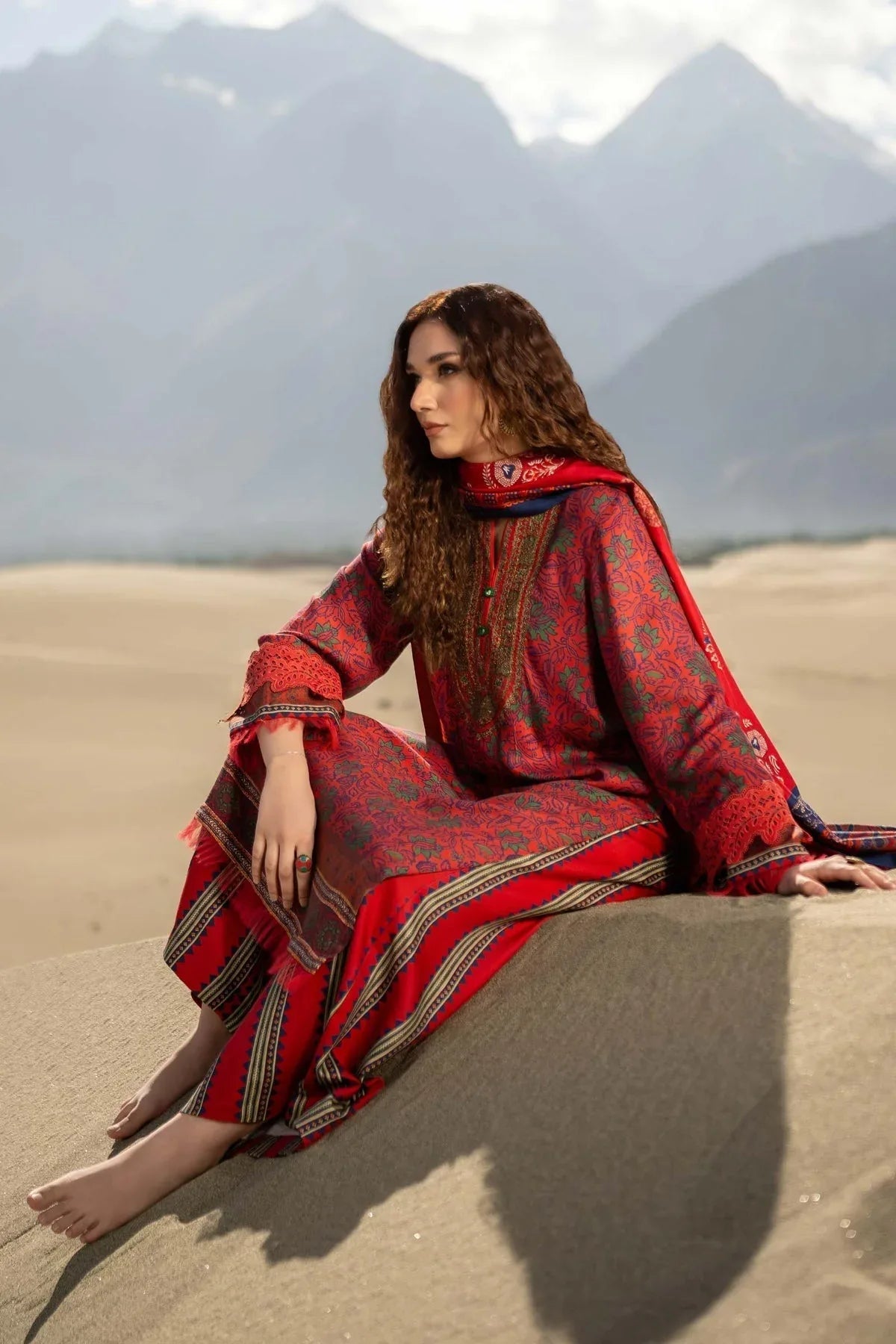 Maria B | Winter Basics 2024 |  511-B - Rang-e-Khaas