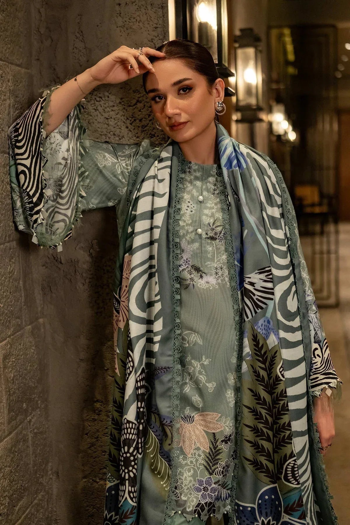 Maria B | Winter Basics 2024 |  512-B - Rang-e-Khaas