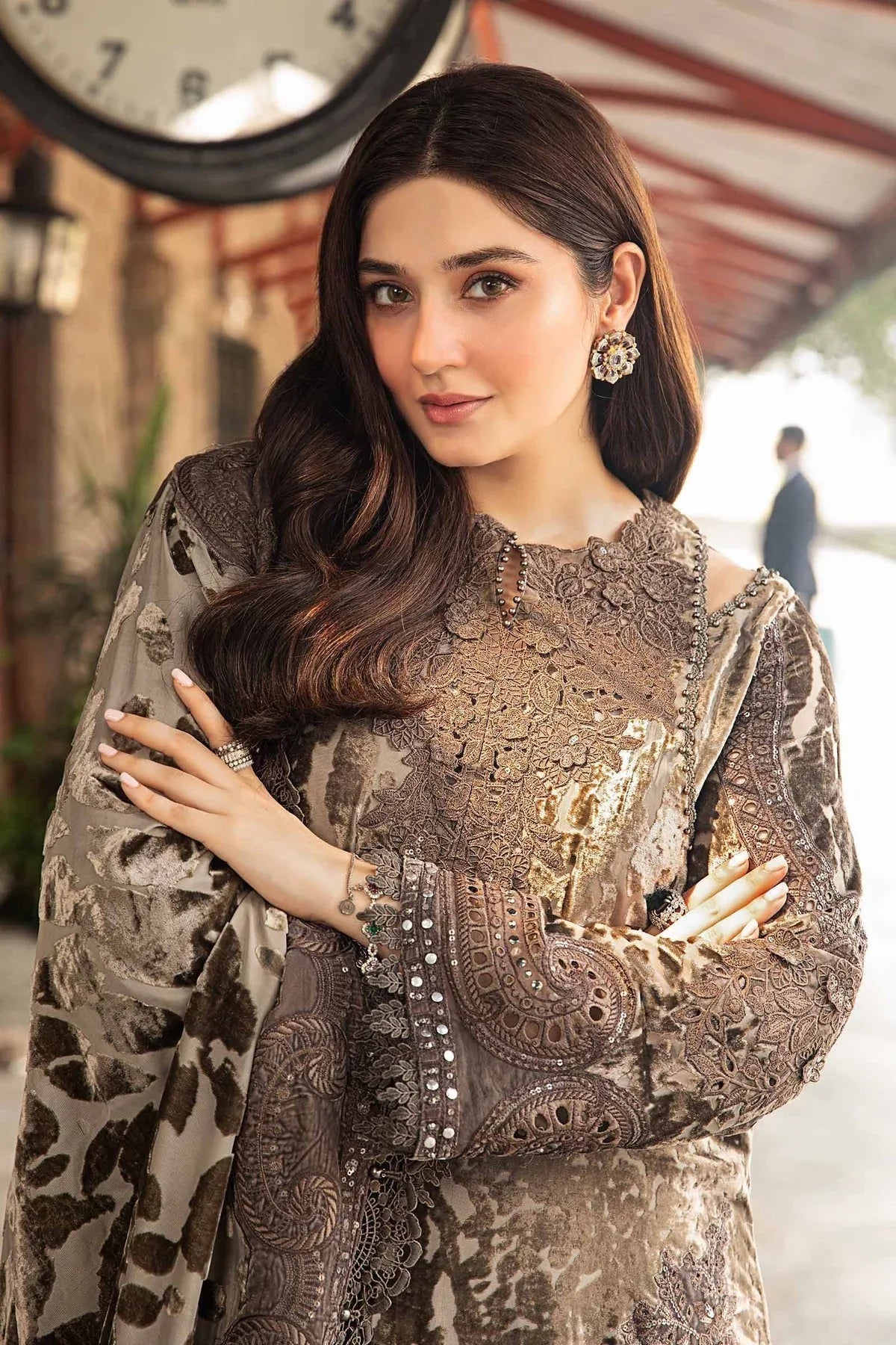 Maria B | Winter Luxe 24 | DL-1201 - Rang-e-Khaas