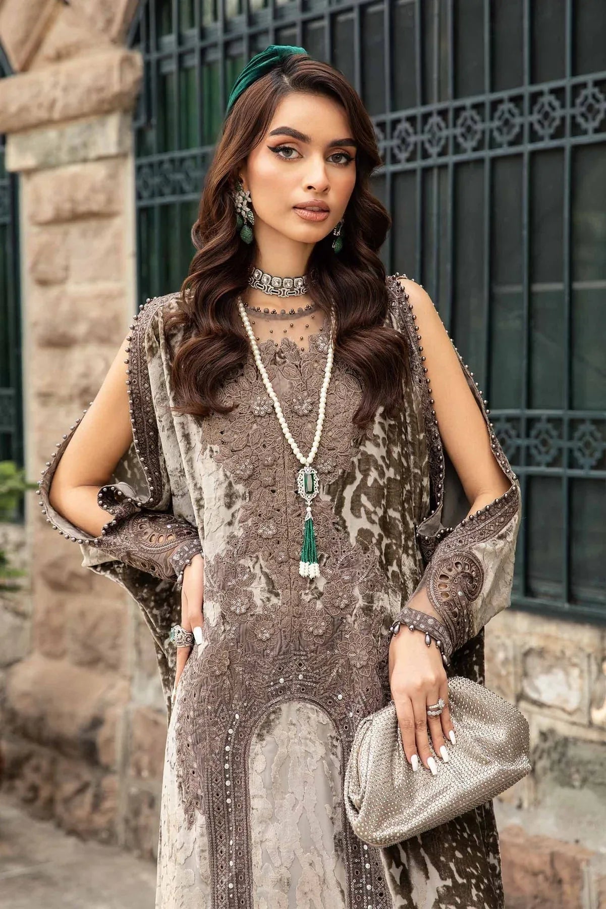 Maria B | Winter Luxe 24 | DL-1201 - Rang-e-Khaas
