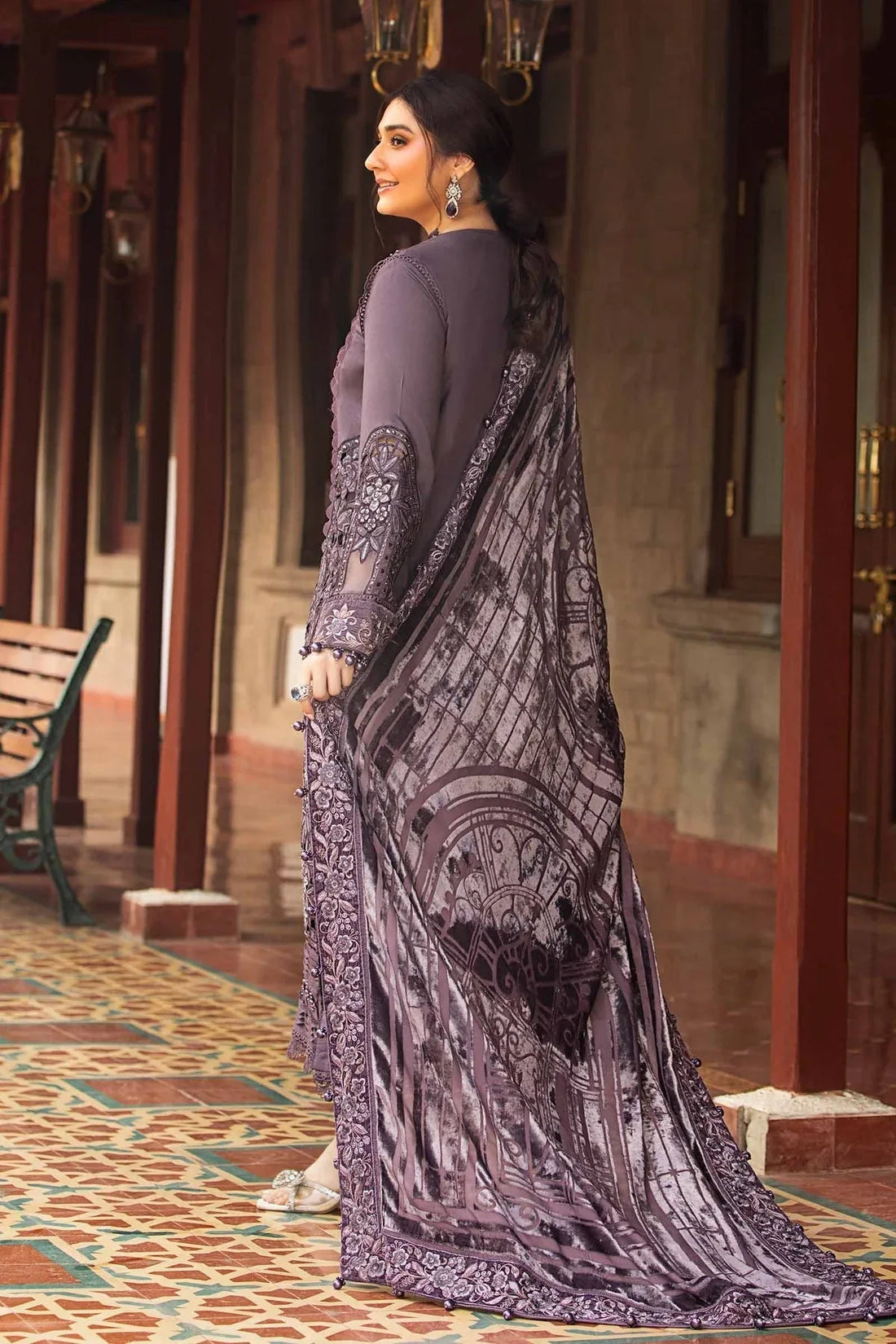 Maria B | Winter Luxe 24 | DL-1202 - Rang-e-Khaas