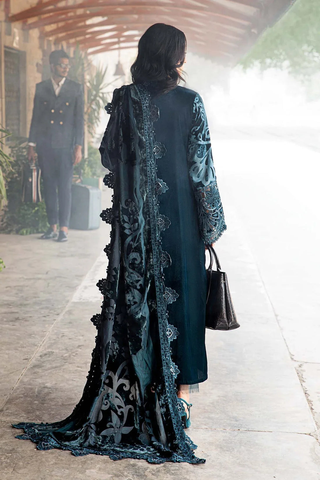 Maria B | Winter Luxe 24 | DL-1203 - Rang-e-Khaas