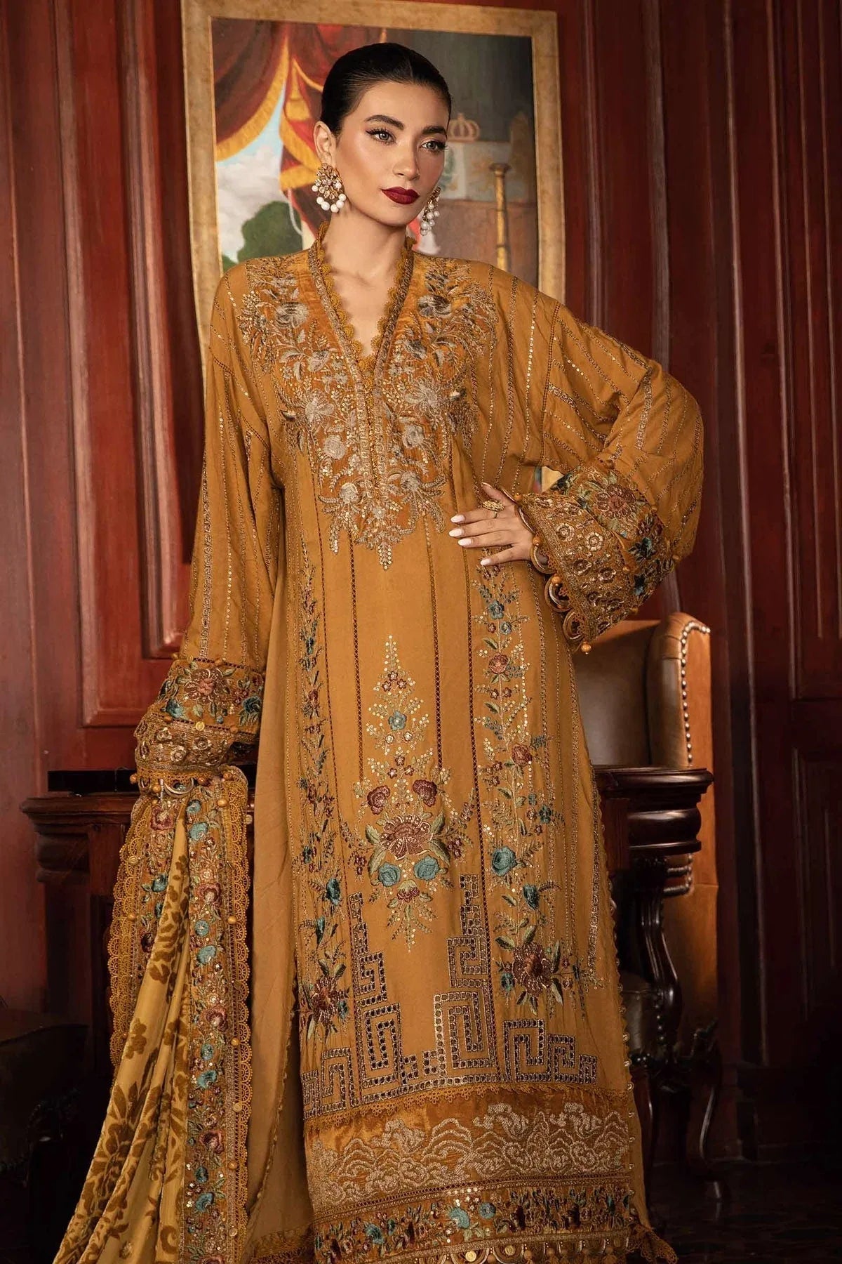 Maria B | Winter Luxe 24 | DL-1207 - Rang-e-Khaas