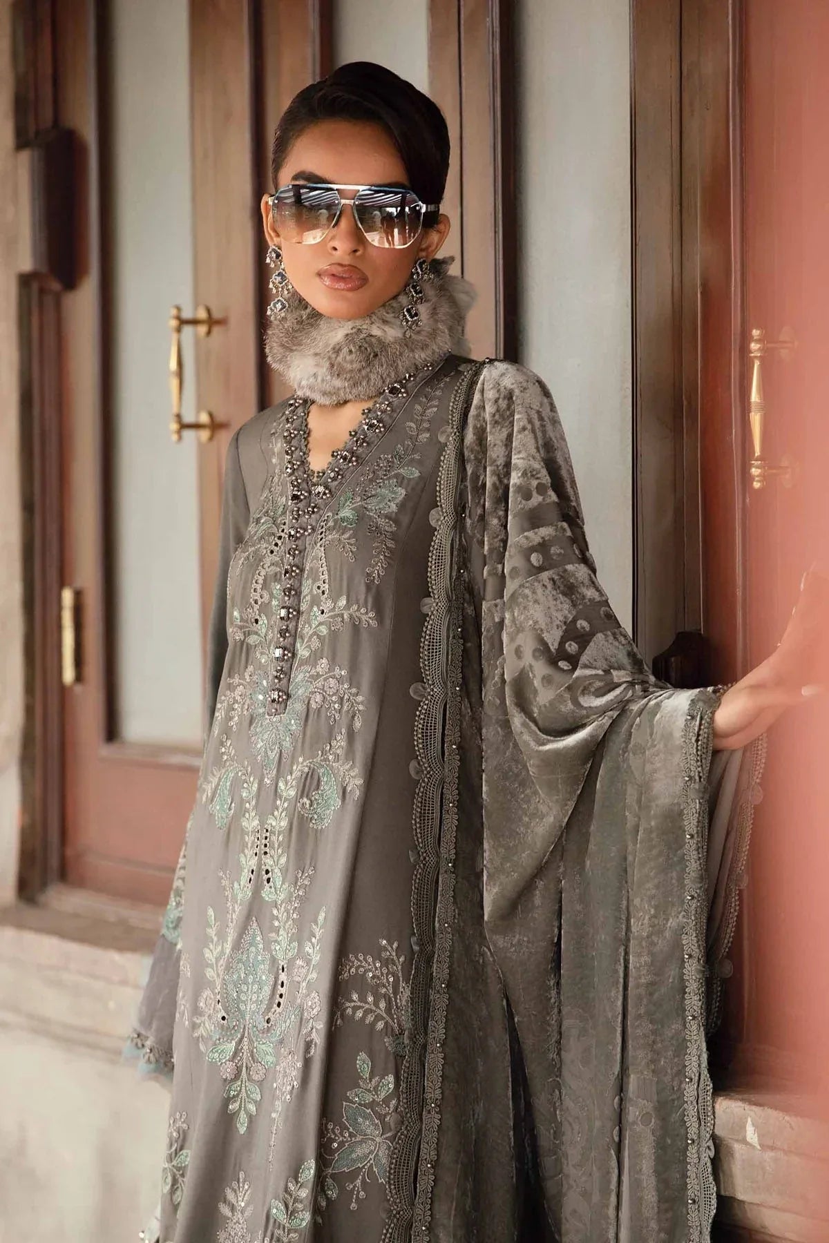Maria B | Winter Luxe 24 | DL-1209 - Rang-e-Khaas