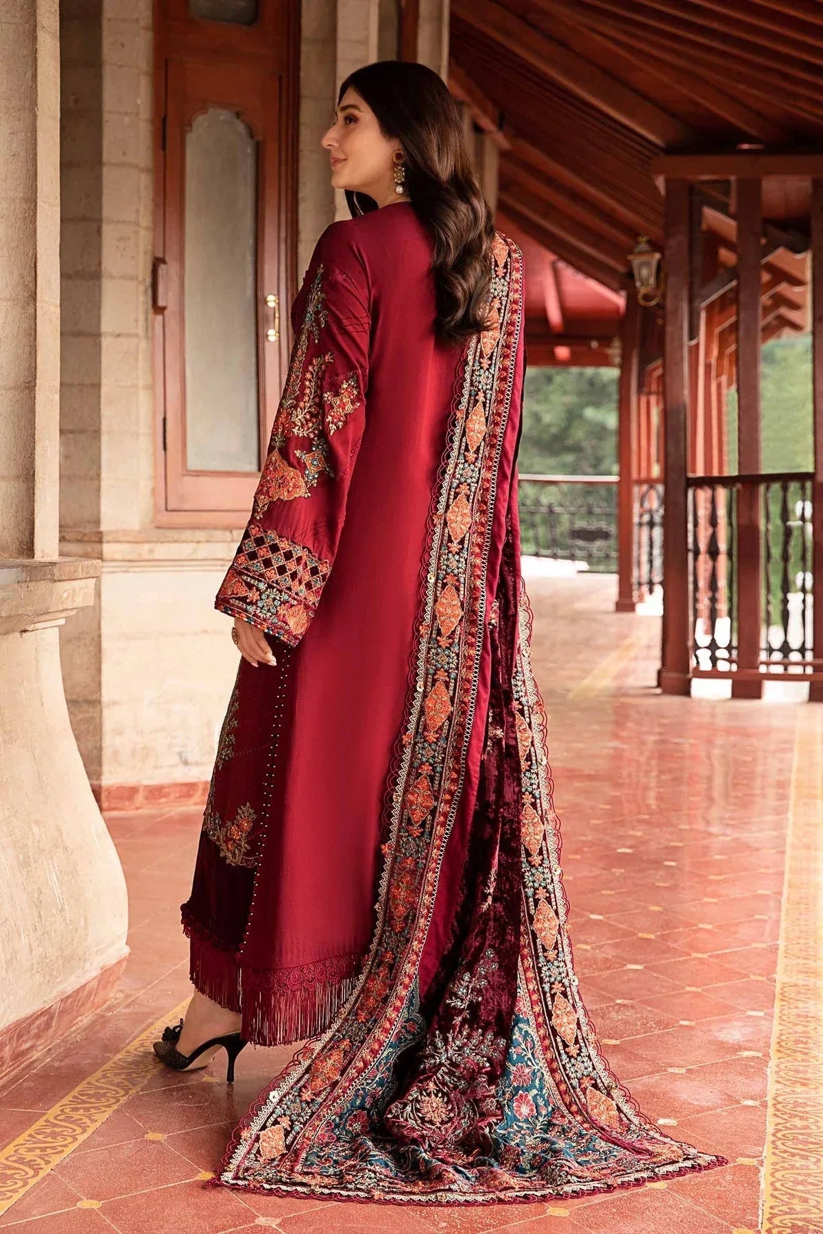 Maria B | Winter Luxe 24 | DL-1210 - Rang-e-Khaas