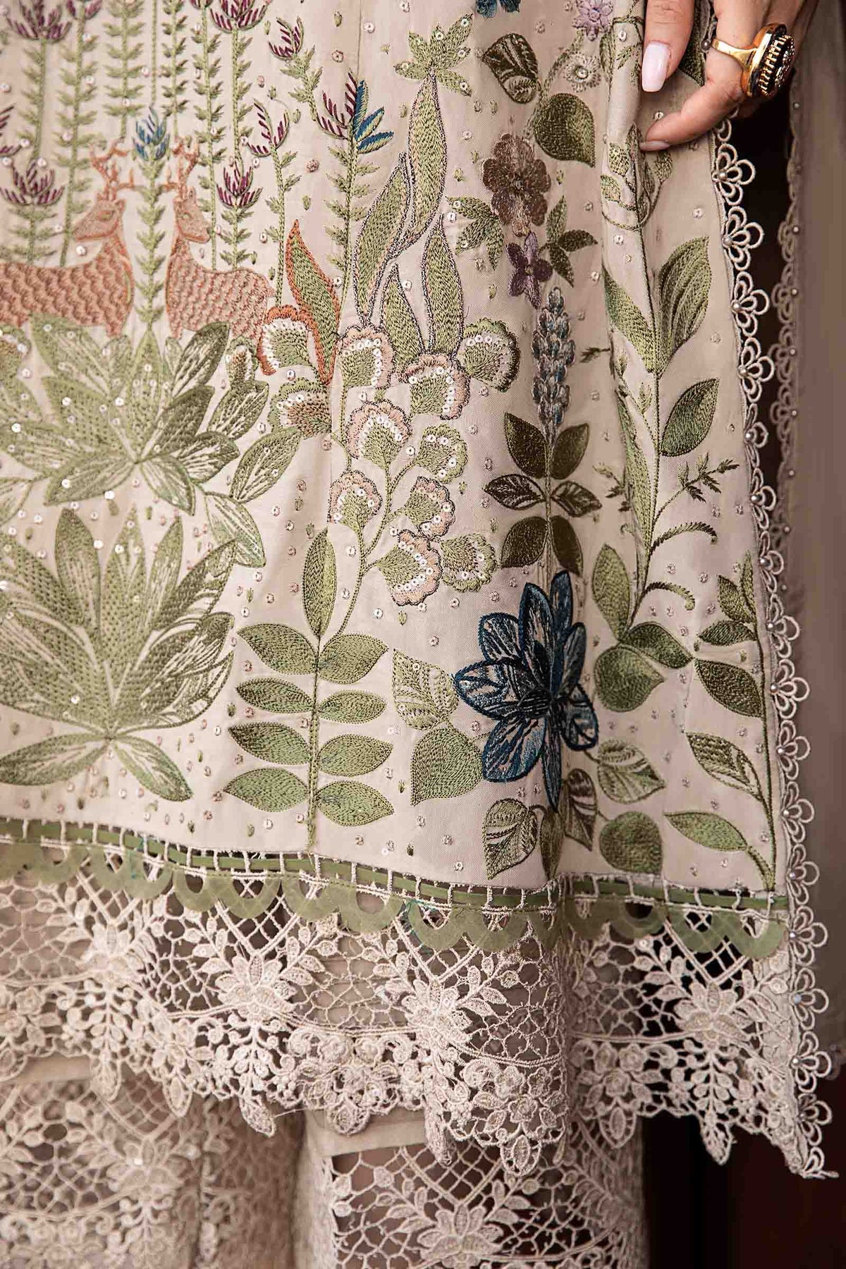 Maria B | Winter Luxe 24 | DL-1211 - Rang-e-Khaas