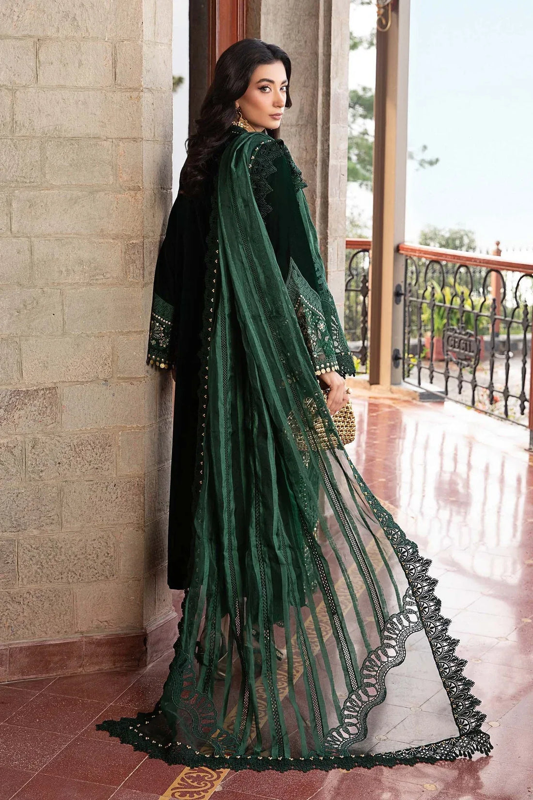 Maria B | Winter Luxe 24 | DL-1212 - Rang-e-Khaas