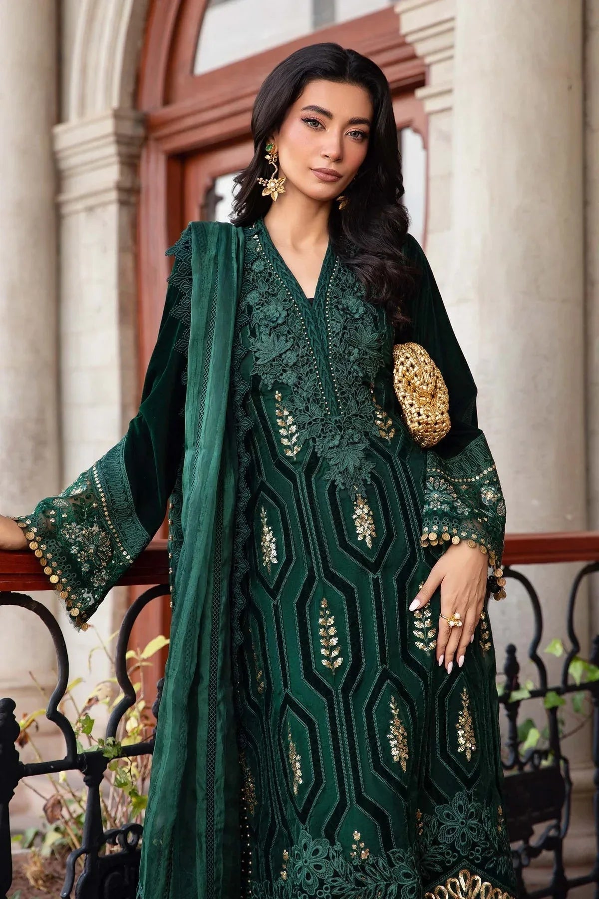 Maria B | Winter Luxe 24 | DL-1212 - Rang-e-Khaas