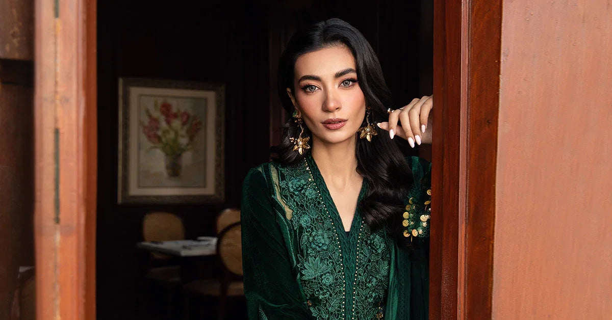 Maria B | Winter Luxe 24 | DL-1212 - Rang-e-Khaas