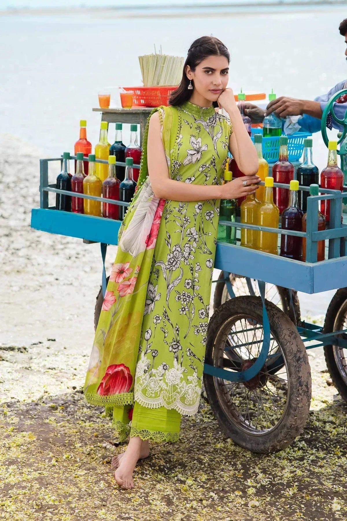 Maria b | M Basics Lawn | 405-B - Rang-e-Khaas