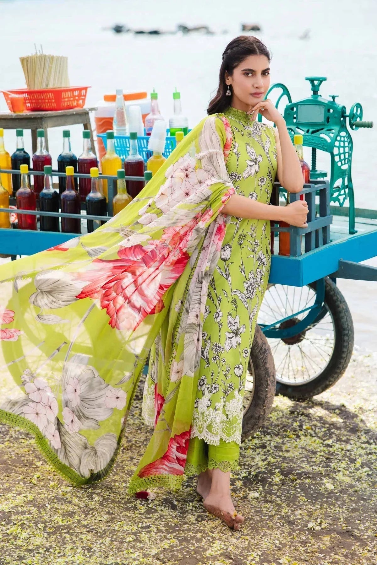 Maria b | M Basics Lawn | 405-B - Rang-e-Khaas