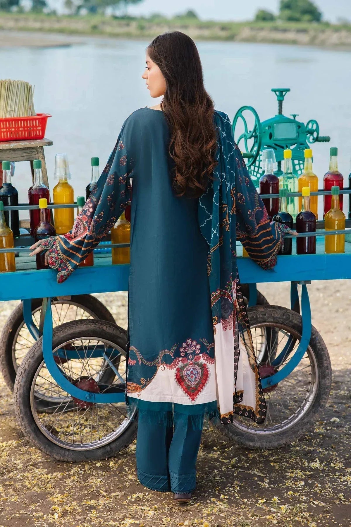 Maria b | M Basics Lawn | 407-A - Rang-e-Khaas