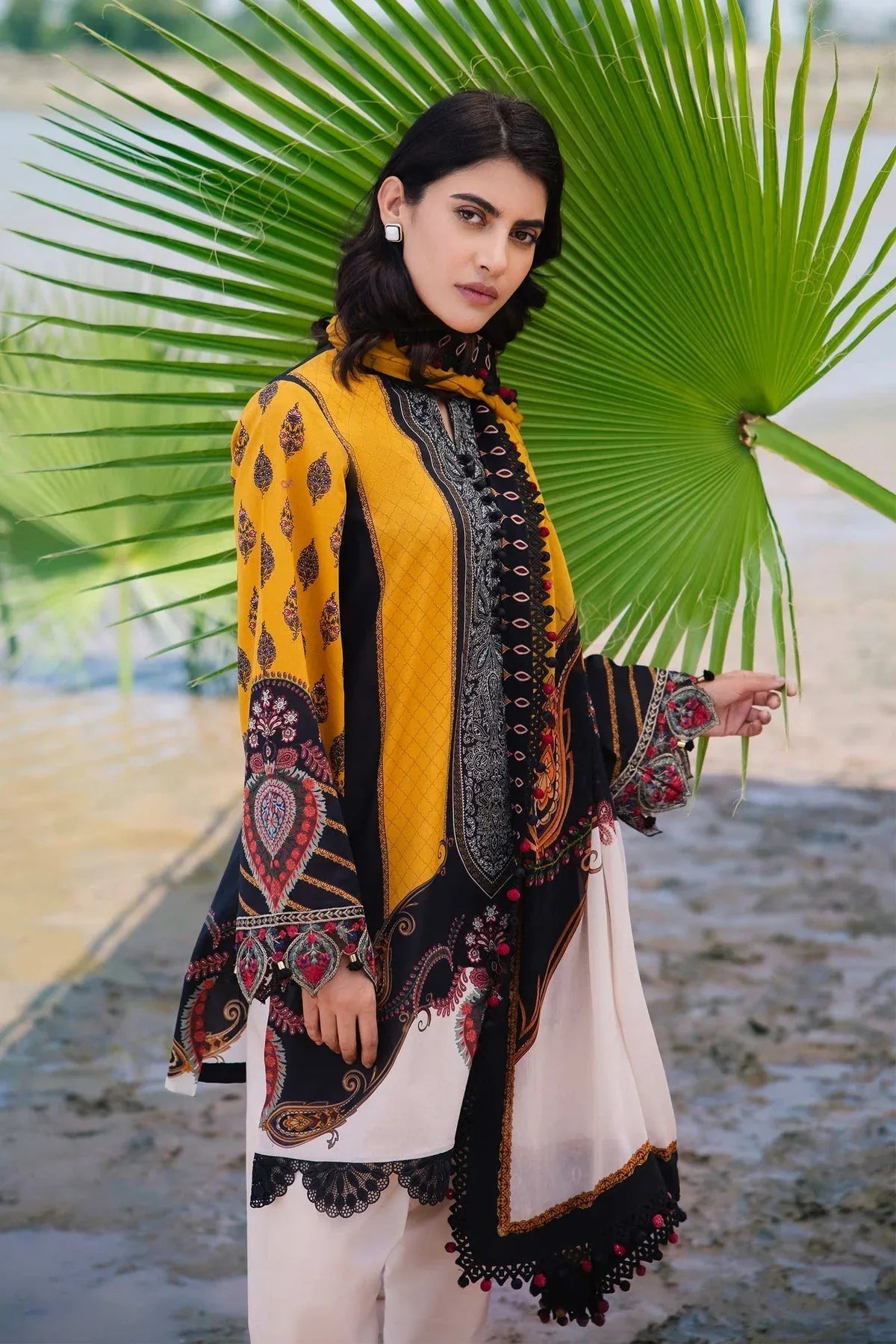 Maria b | M Basics Lawn | 407-B - Rang-e-Khaas