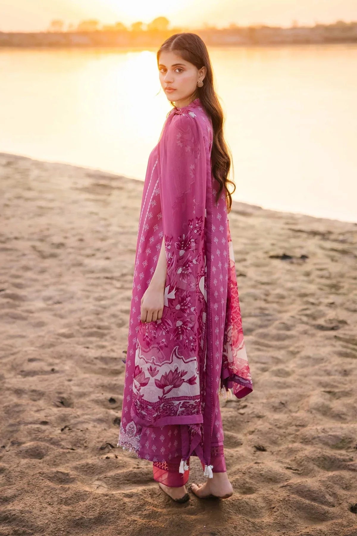 Maria b | M Basics Lawn | 408-B - Rang-e-Khaas
