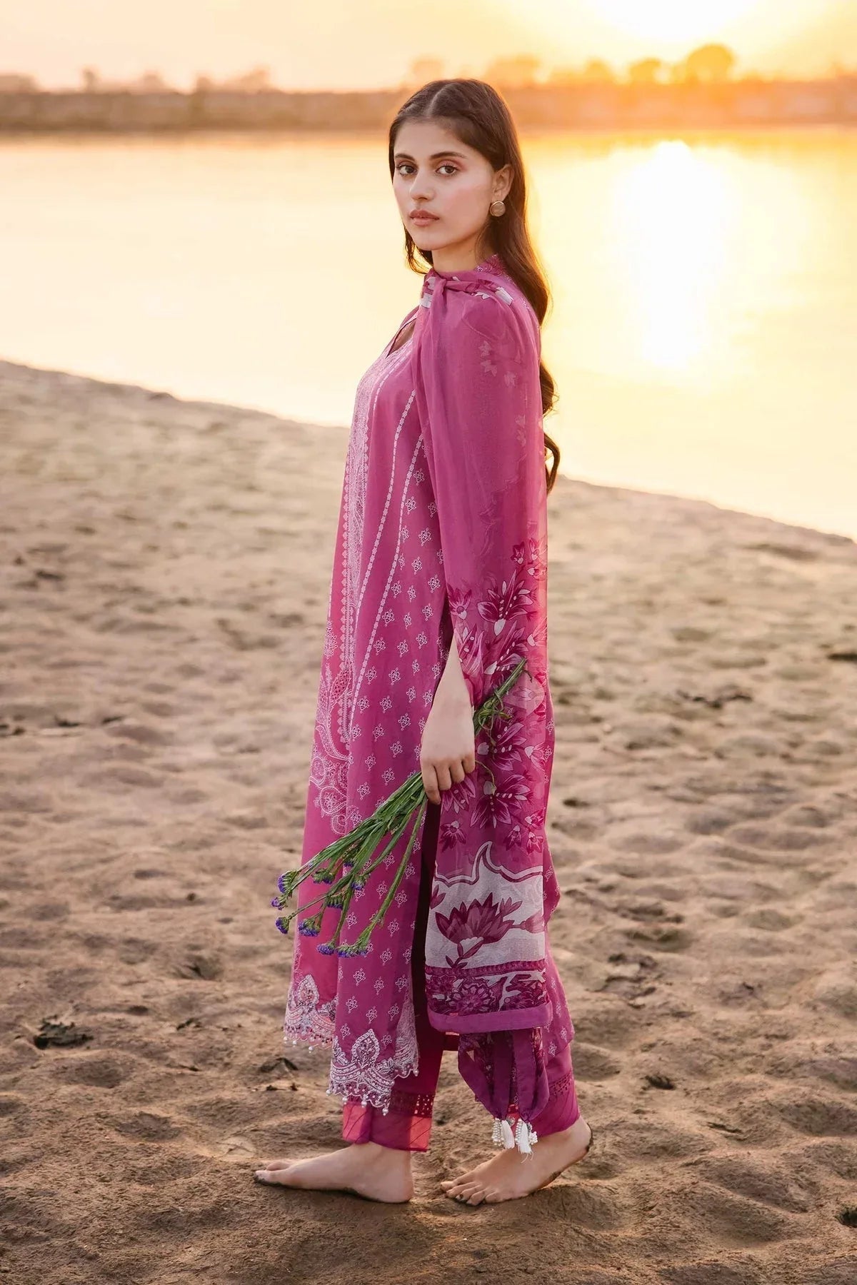 Maria b | M Basics Lawn | 408-B - Rang-e-Khaas