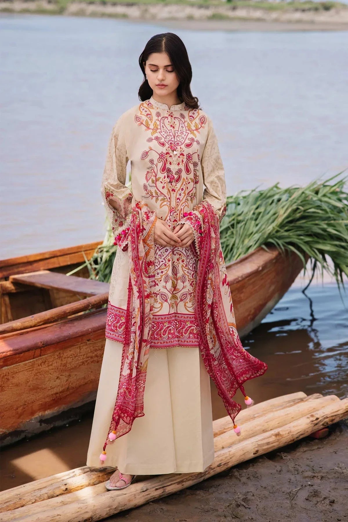 Maria b | M Basics Lawn | 410-B - Rang-e-Khaas