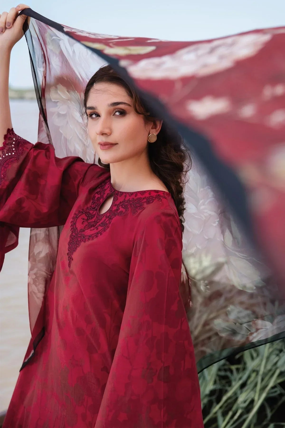 Maria b | M Basics Lawn | 411-A - Rang-e-Khaas
