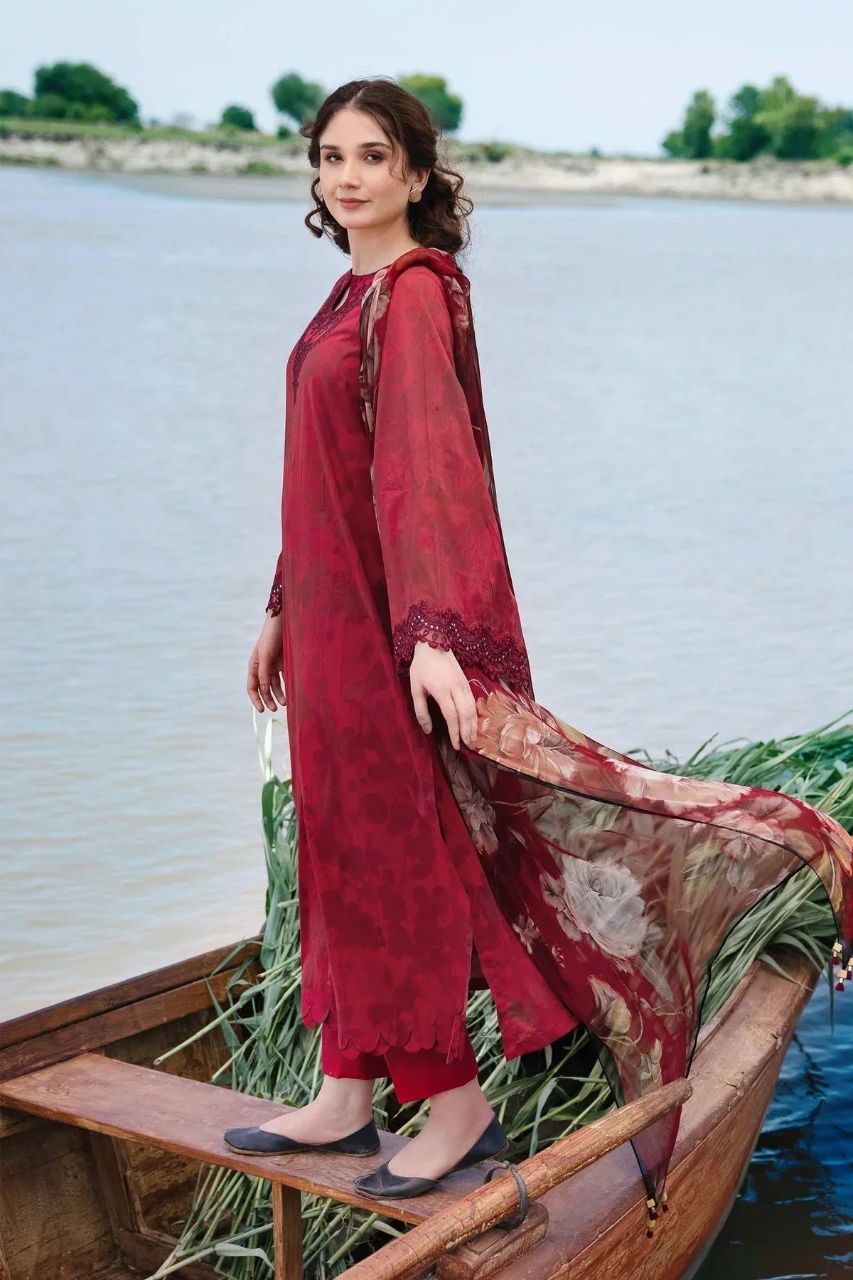 Maria b | M Basics Lawn | 411-A - Rang-e-Khaas