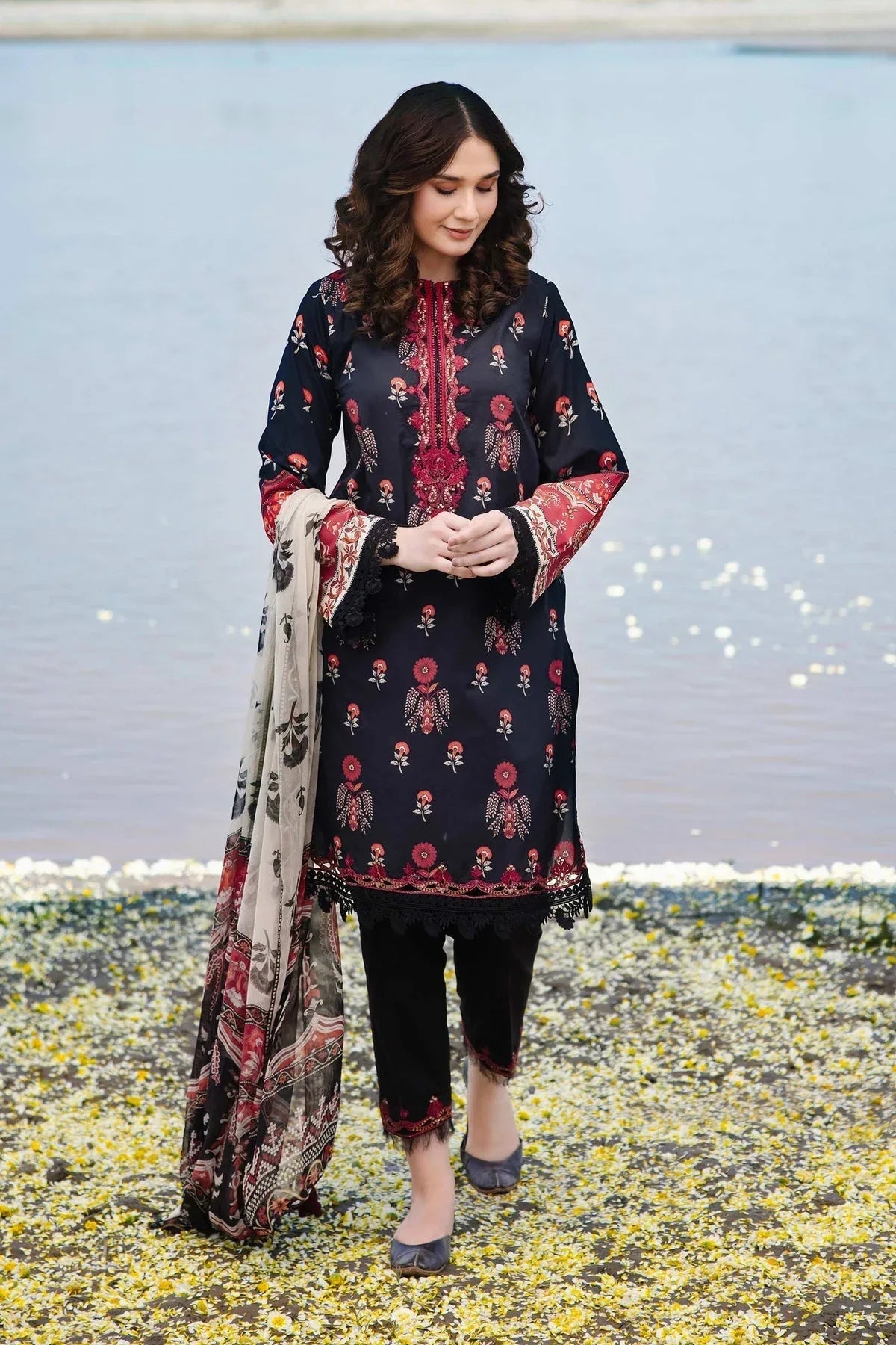 Maria b | M Basics Lawn | 412-A - Rang-e-Khaas