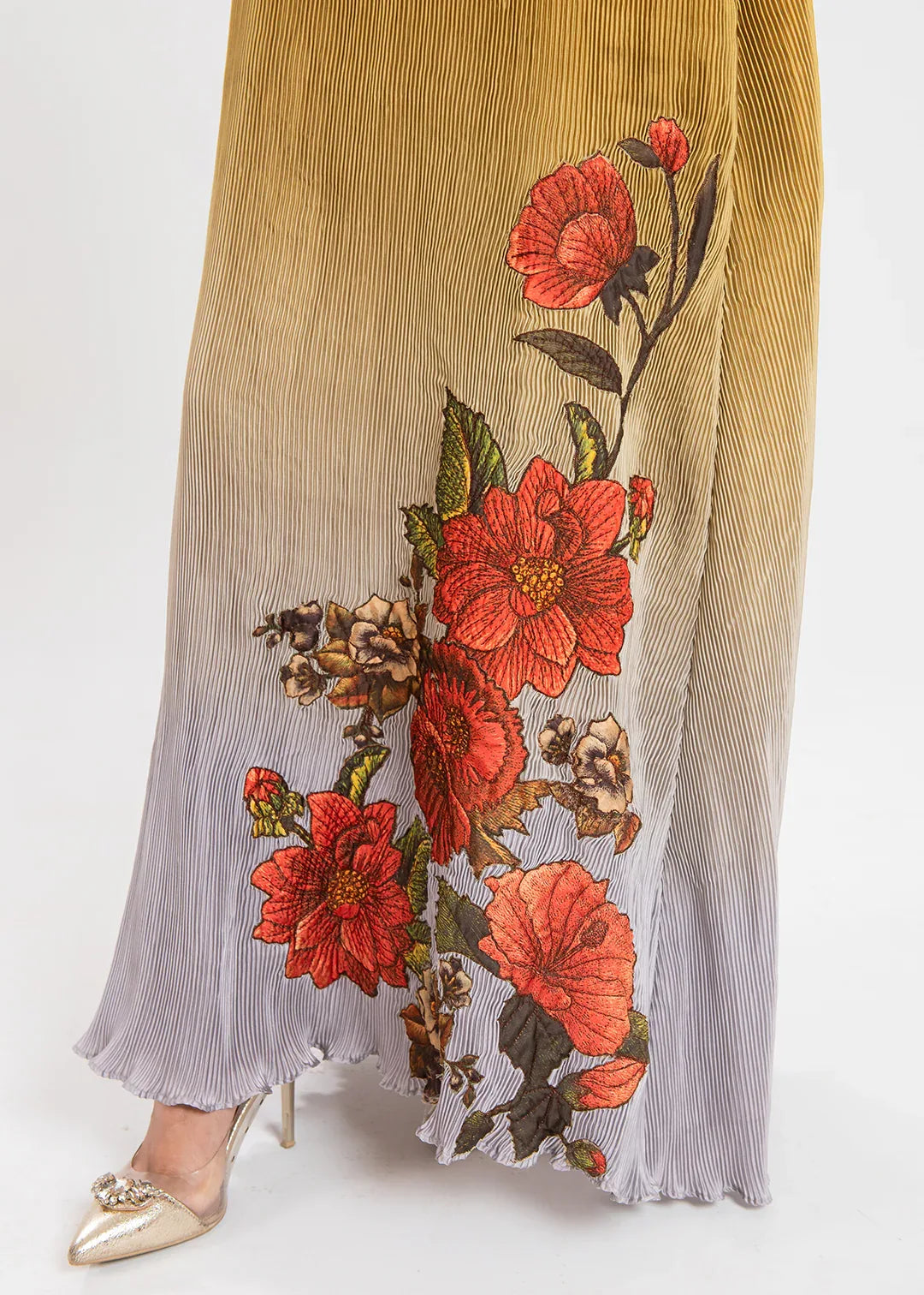 Maria Osama Khan | Claire Pleated Silk | Honeycomb - Rang-e-Khaas