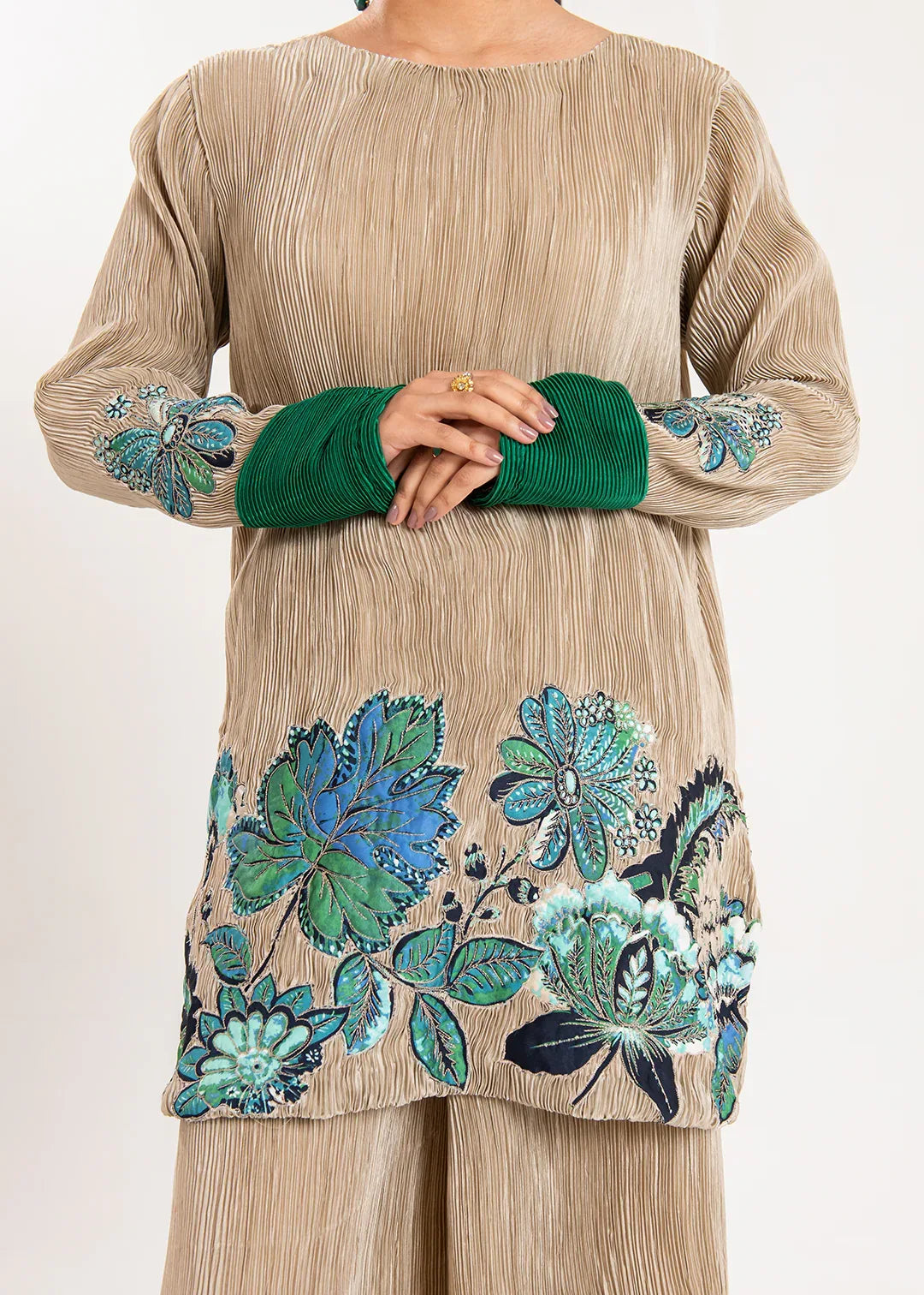 Maria Osama Khan | Claire Pleated Silk | Stardust - Rang-e-Khaas