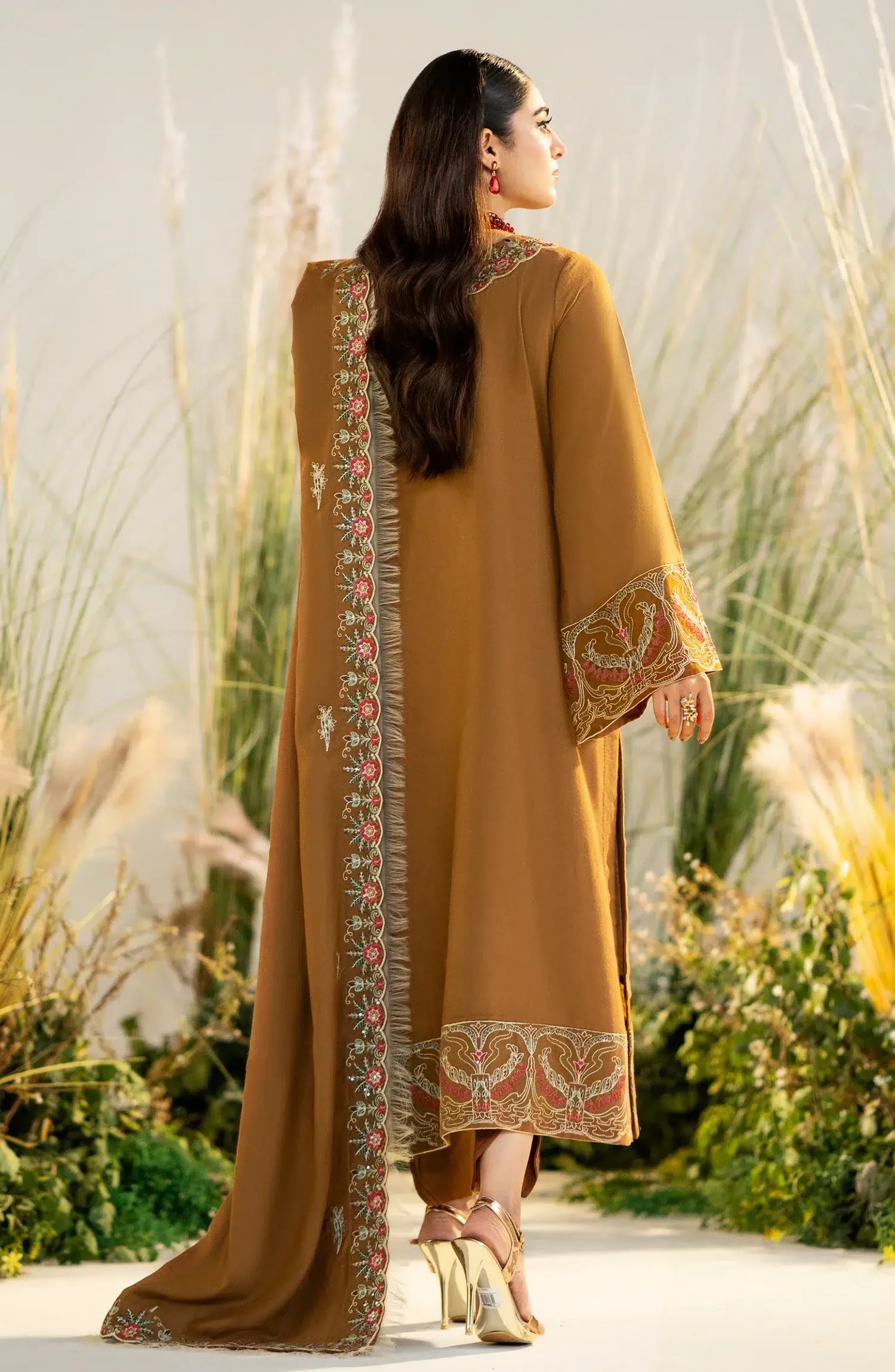 Maryum N Maria | Shehr Bano Winter 23 | HARLEEN MW23564 - Rang-e-Khaas