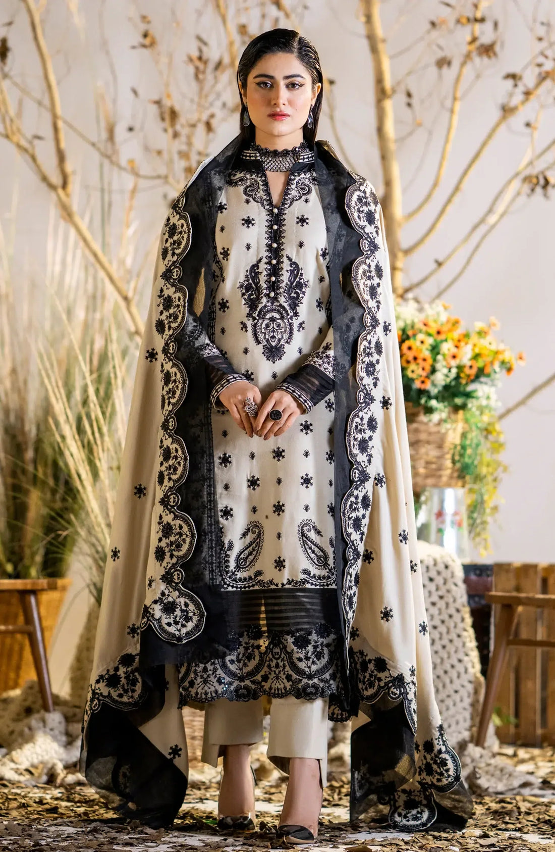 Maryum N Maria | Shehr Bano Winter 23 | SIMRAN MW23555 - Rang-e-Khaas