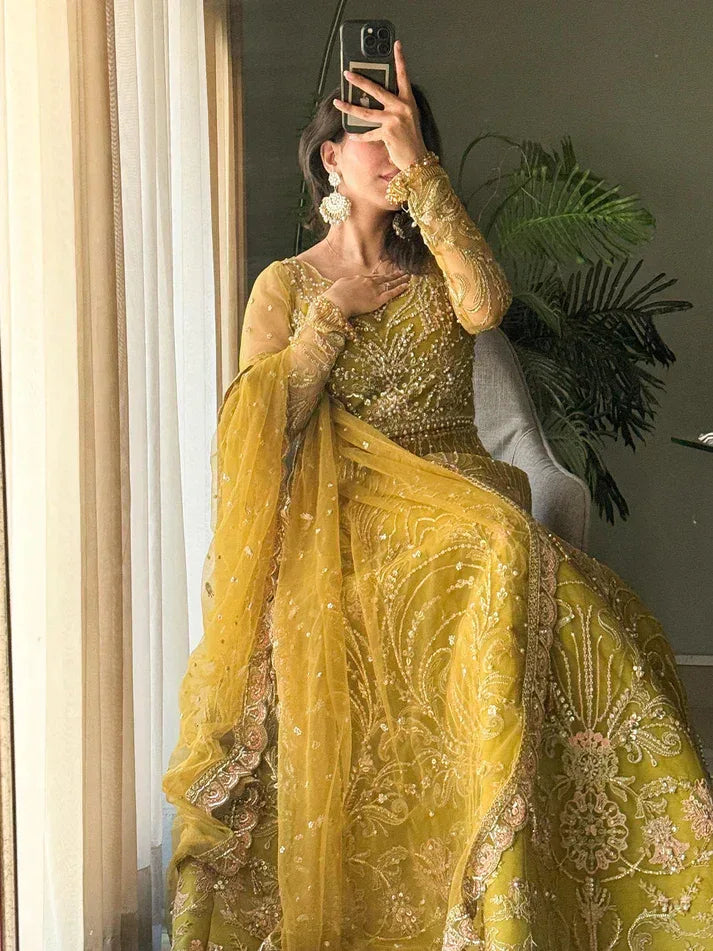 Epoque | Avanti Wedding Formals | Mehru Nisa - Rang-e-Khaas